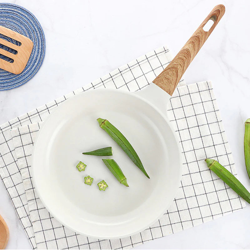 Japanese Style Ceramic Coated Skillet