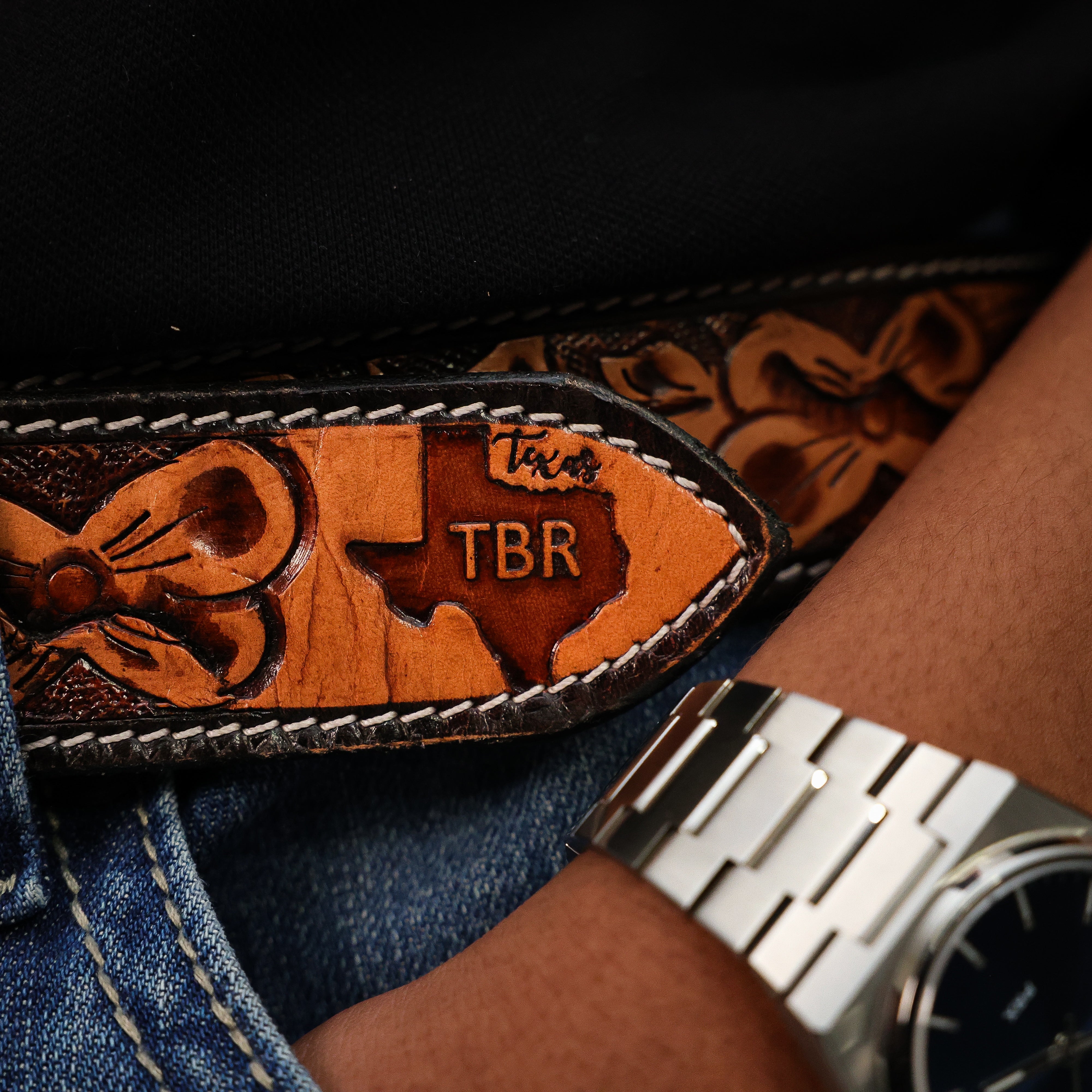 Hand-Tooled Artesanal Beaded Leather Belt