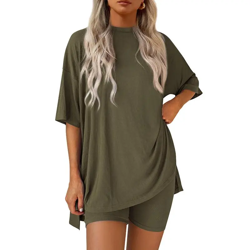 🔥Women’s Oversized Lounge Set-Breathable Crewneck Top & Pocket Shorts