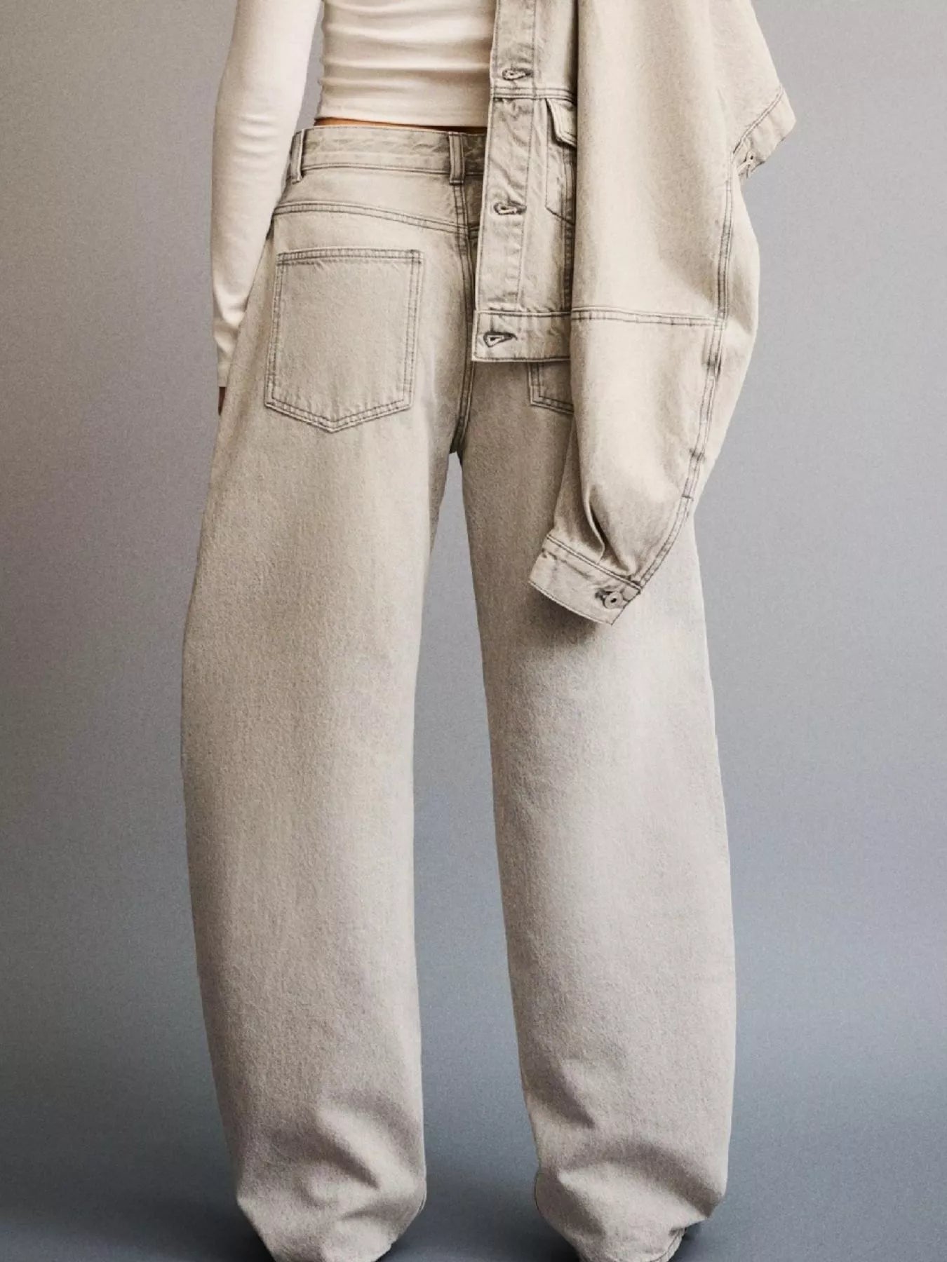 Wide Leg Washed Jeans