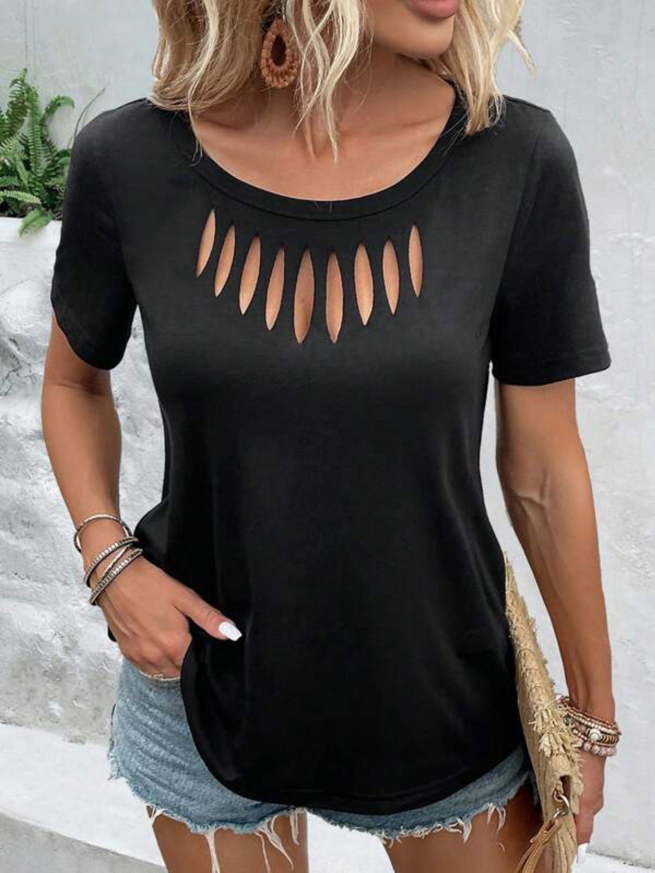 Cutout Detail Short Sleeve T-Shirt