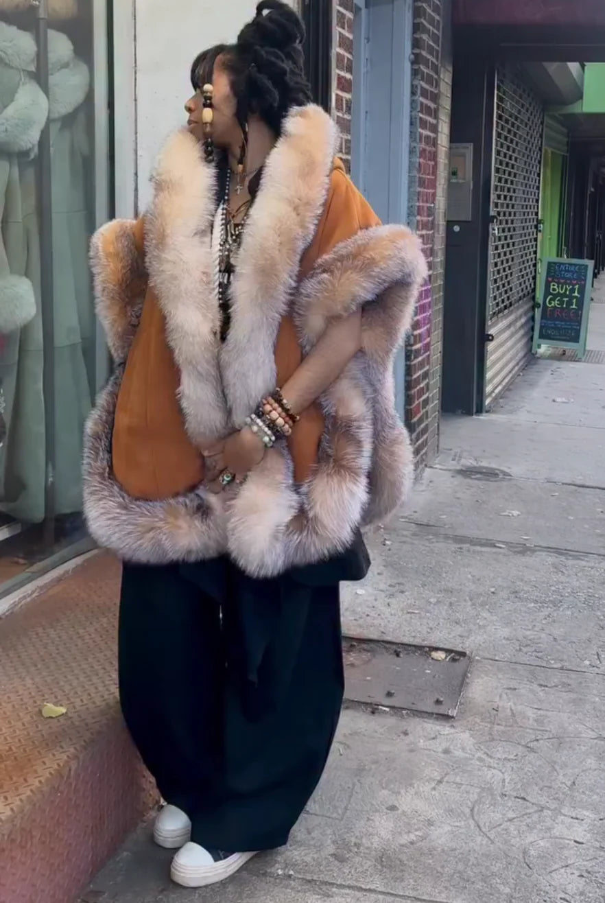 Suede Patchwork Short-Sleeved Mink Fur Coat