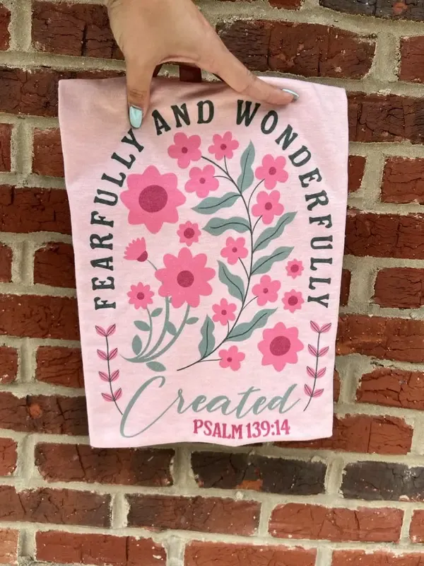 Women's loose-fit printed T-shirt