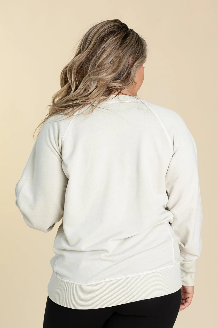 Woman's Pigment Dyed Sweatshirt With Pockets