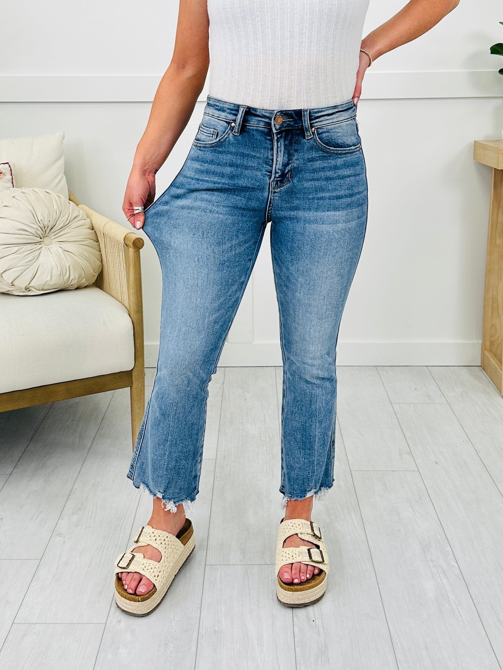 Kick Back And Relax Kick Flare Cropped Jeans in Reg/Curvy