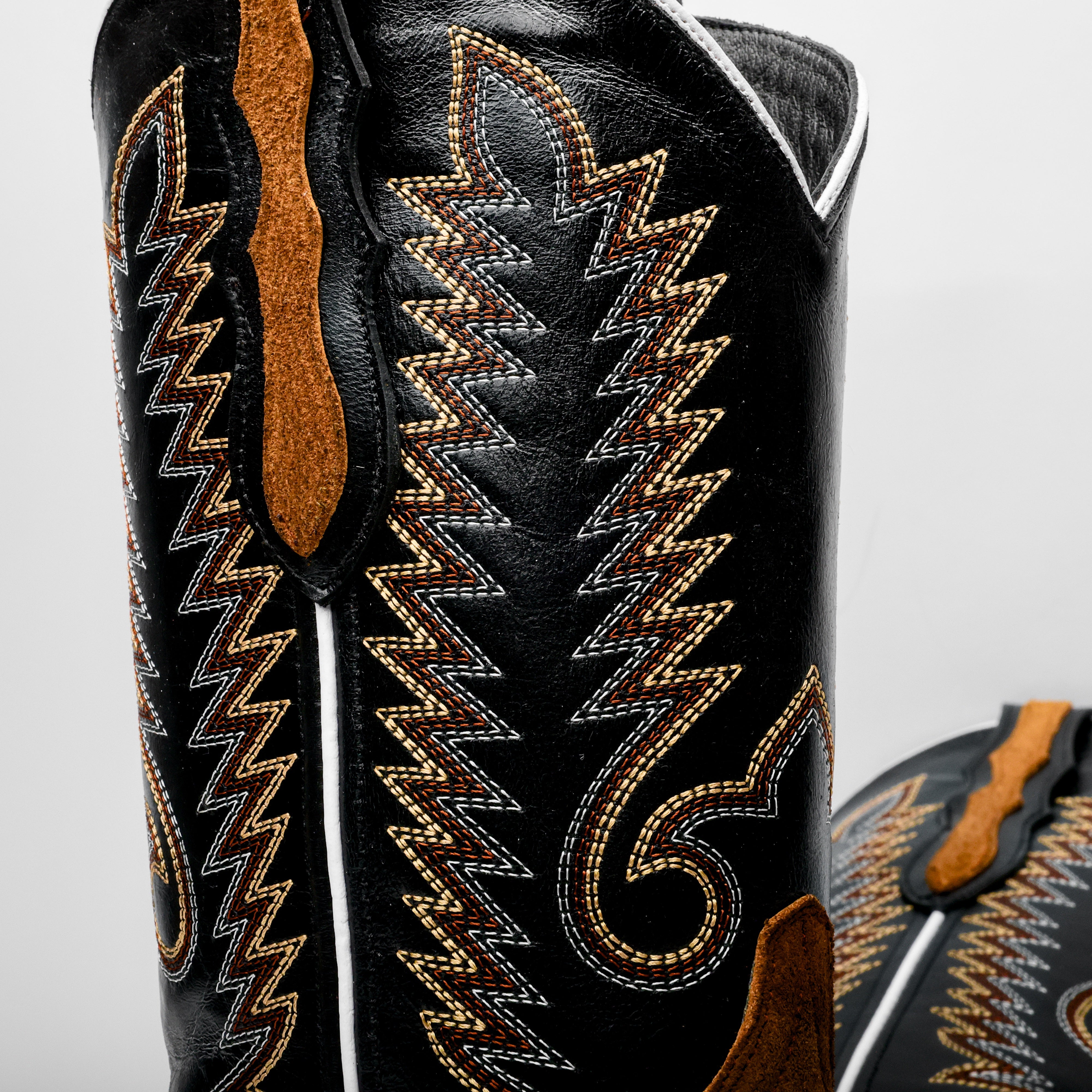 Honey Rough-Out Boots - Square