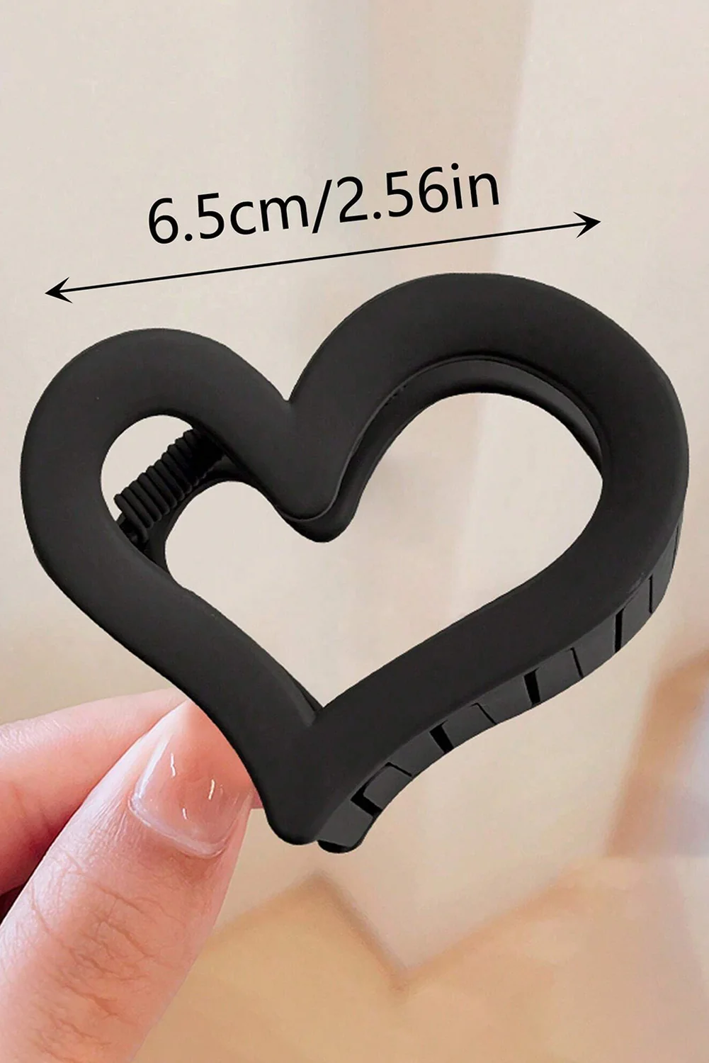 Black Cutout Heart Shape Frosted Small Hair Clip