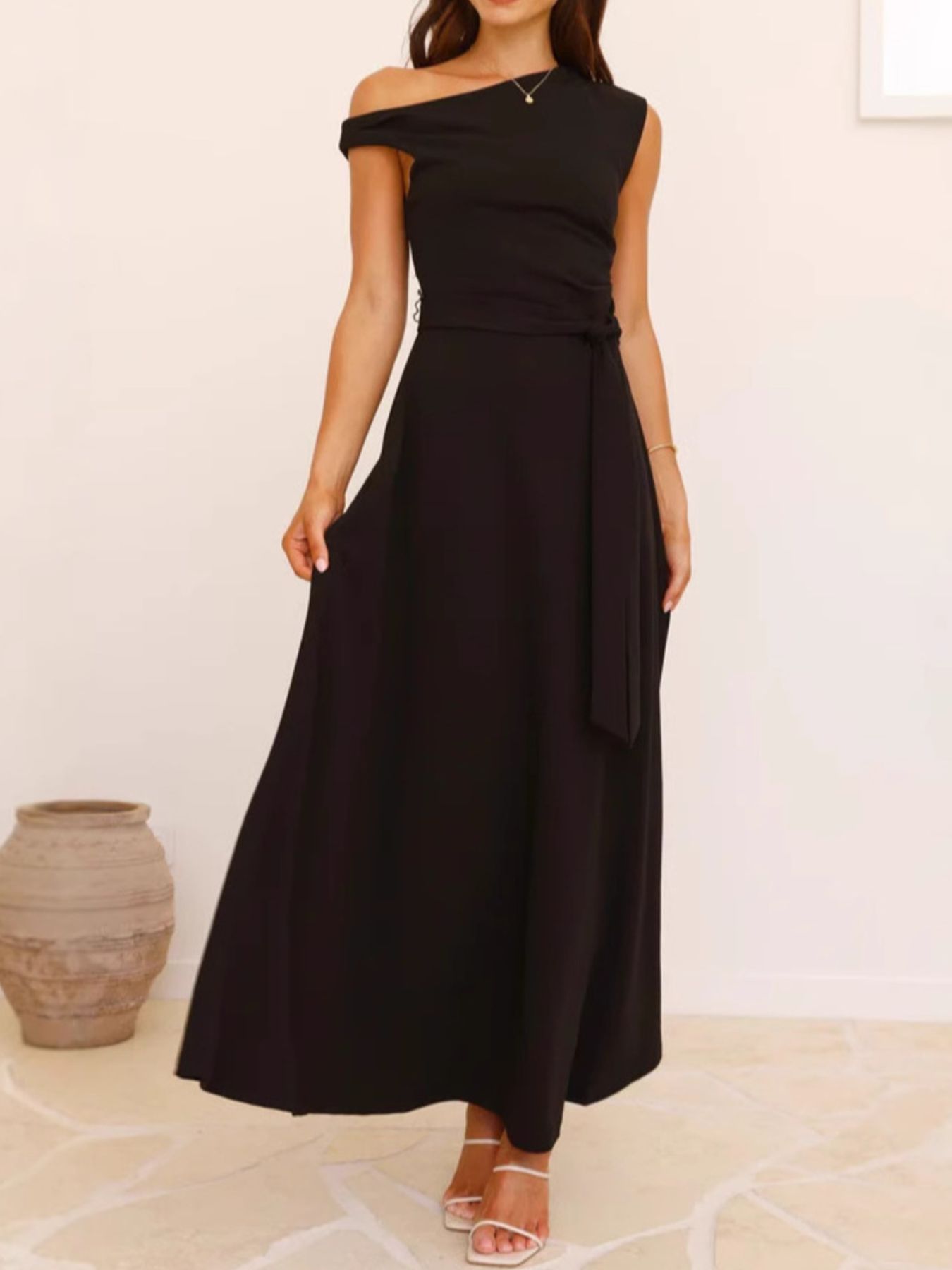 Single Shoulder Tie Waist Maxi Dress