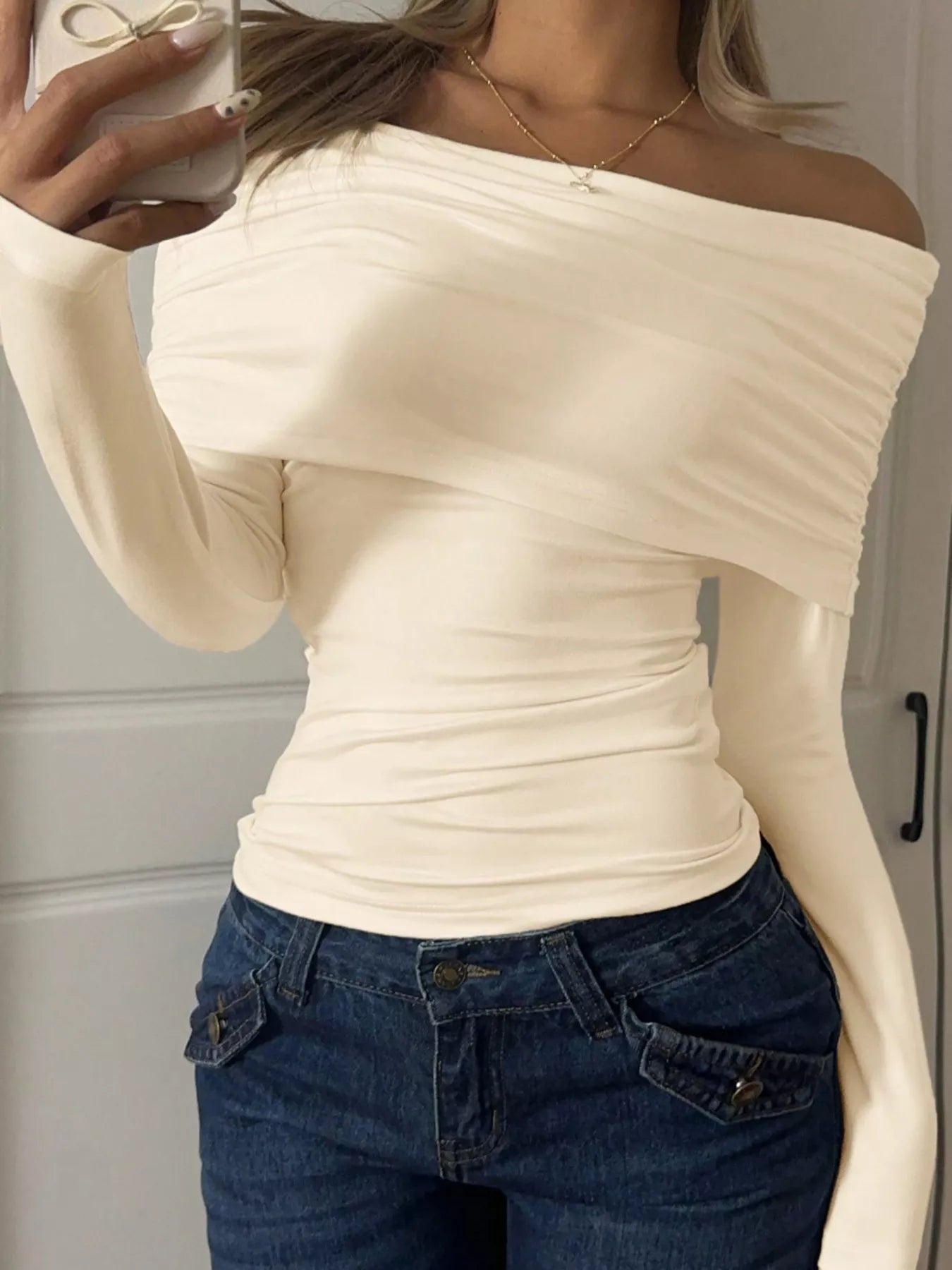 Off-Shoulder Ruched Long Sleeve T-Shirt