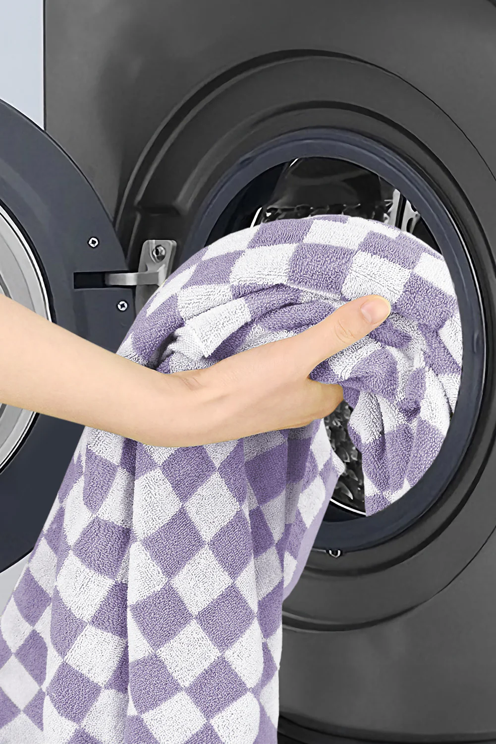 Orchid Petal Checkered Print Soft Large Bath Towel