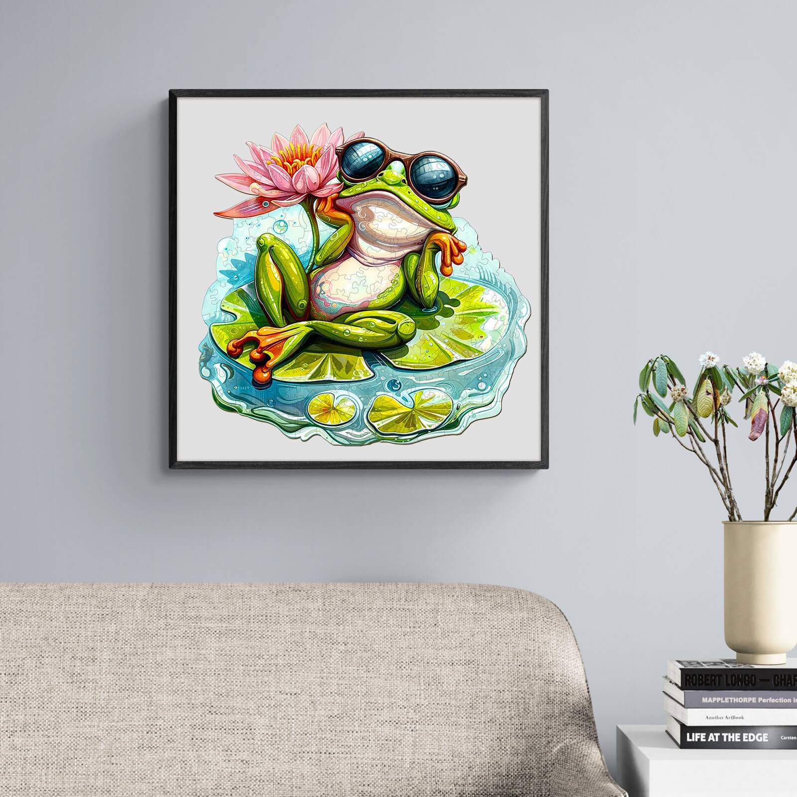 Leisurely Frog-1 Wooden Jigsaw Puzzle