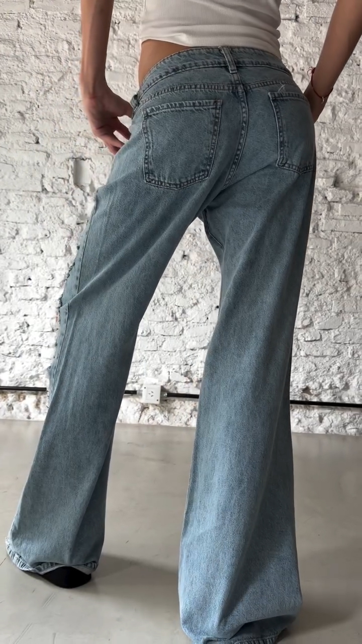 Women Ripped Casual Jeans