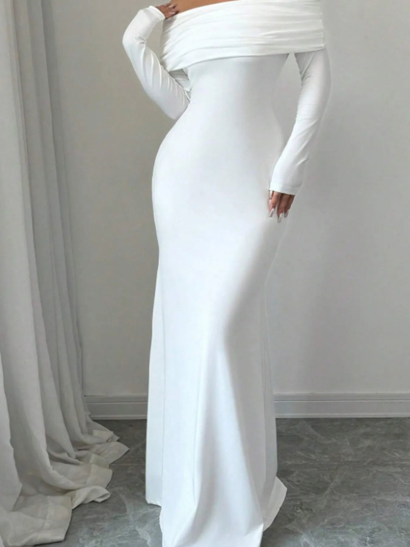 Off-Shoulder Long Sleeve Bodycon Maxi Dress
