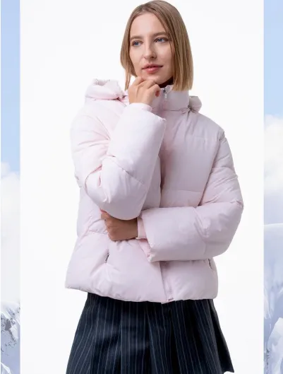 Womenswear Winter Comfort Minimalist Puffer Jackets