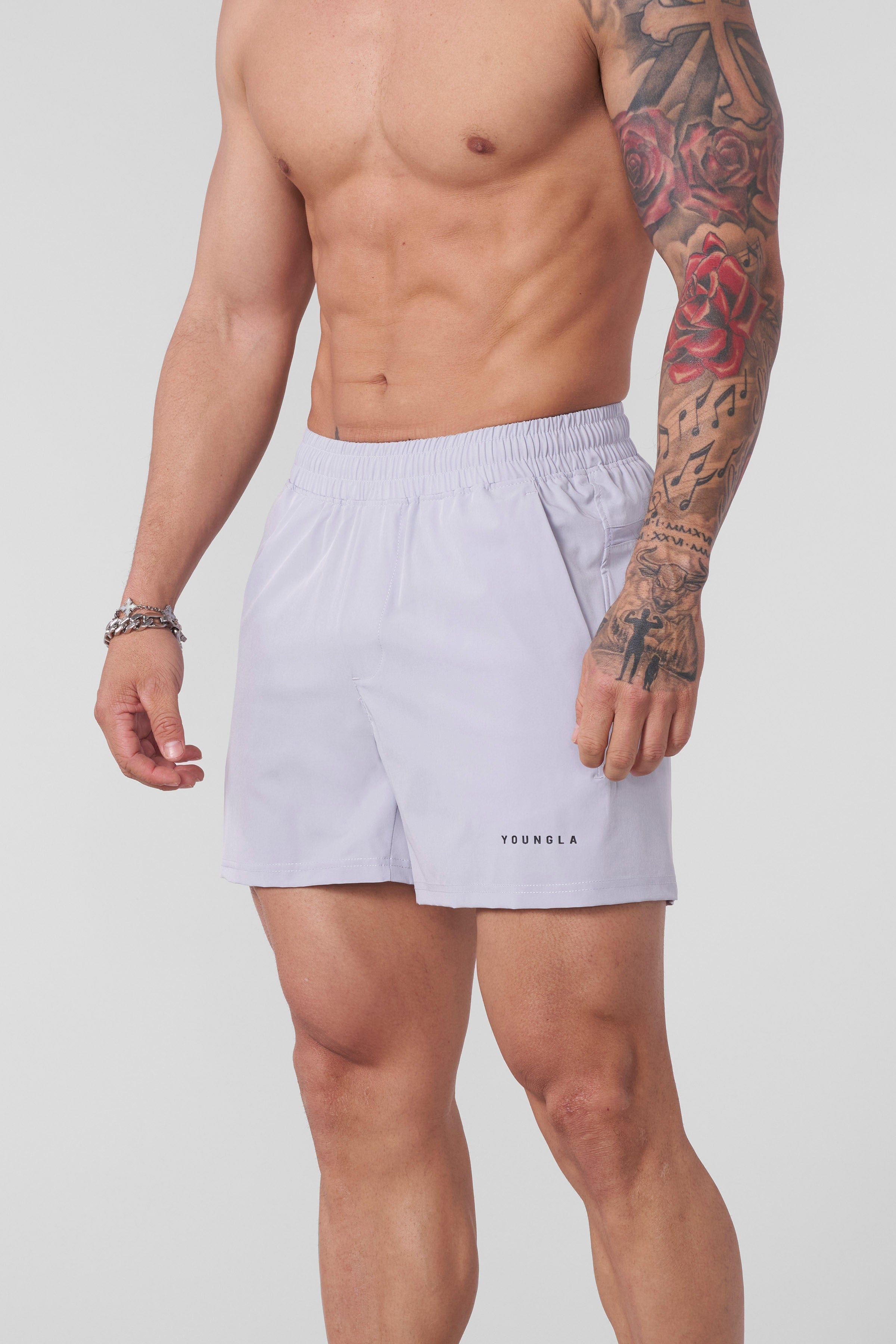 1022 - Staple Shorts 4.5