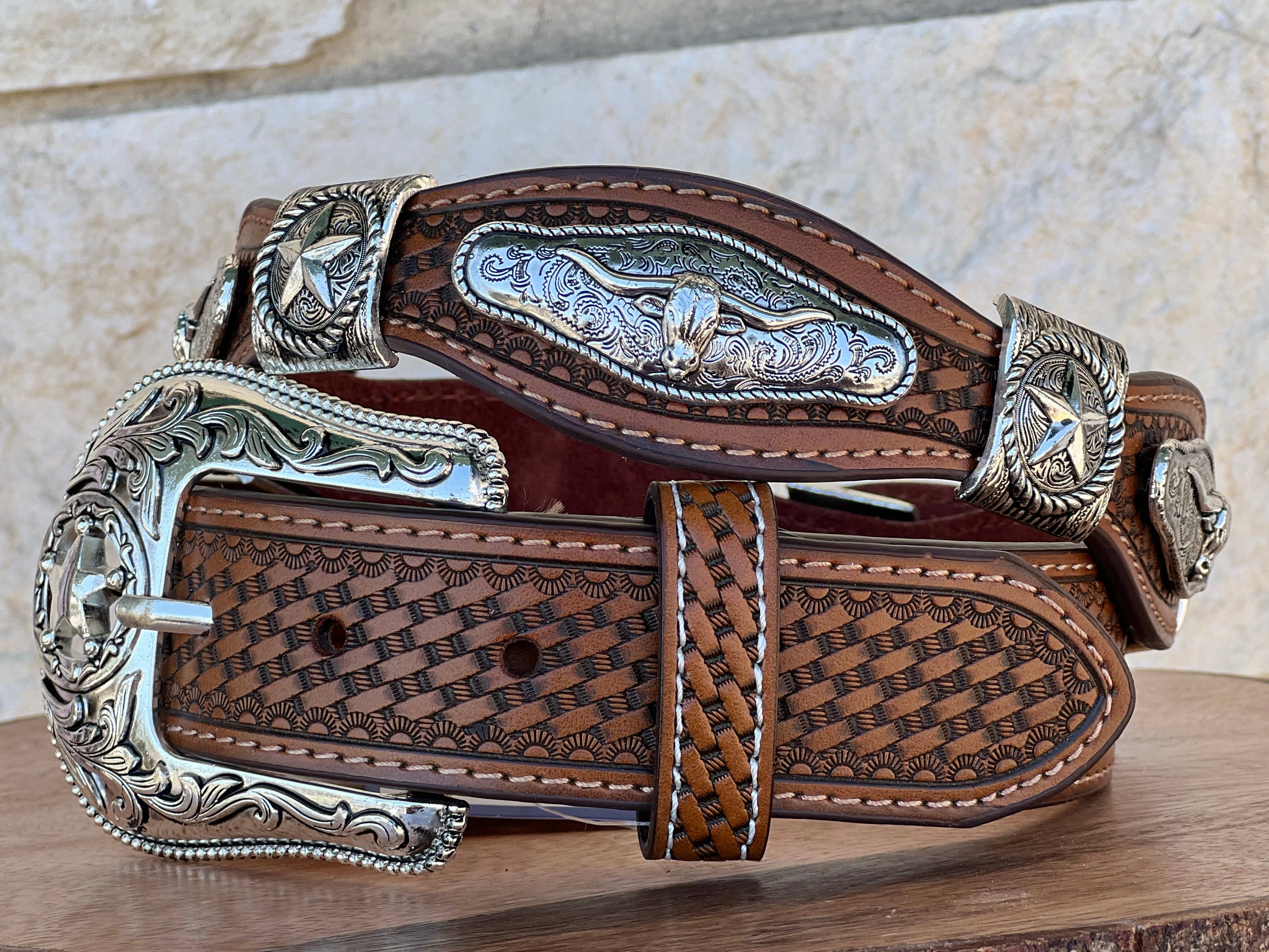 Men’s Honey Leather Belt With Longhorn Concho