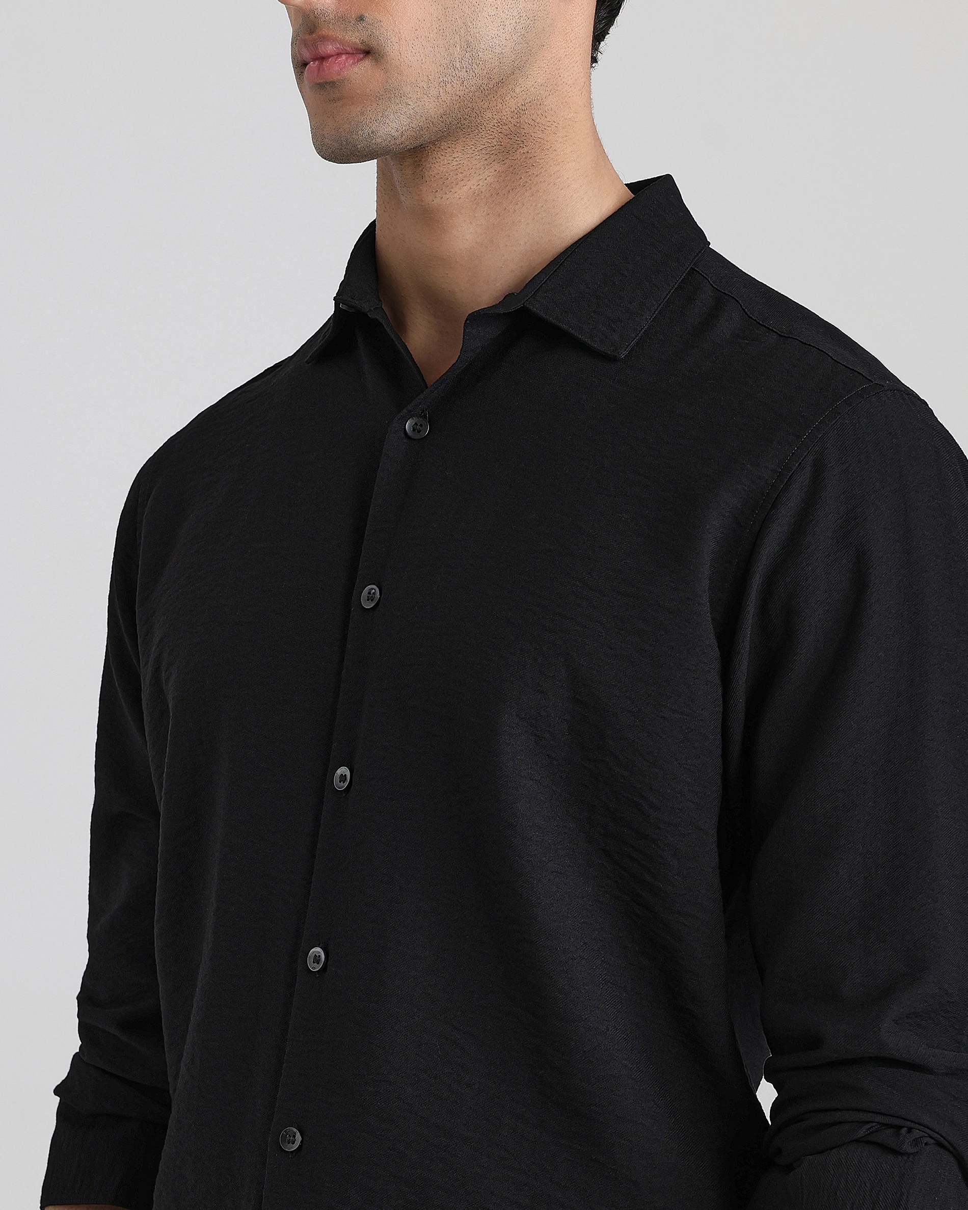 Leisure Simple Comfortable Slim-Fit Breathable Black Shirt