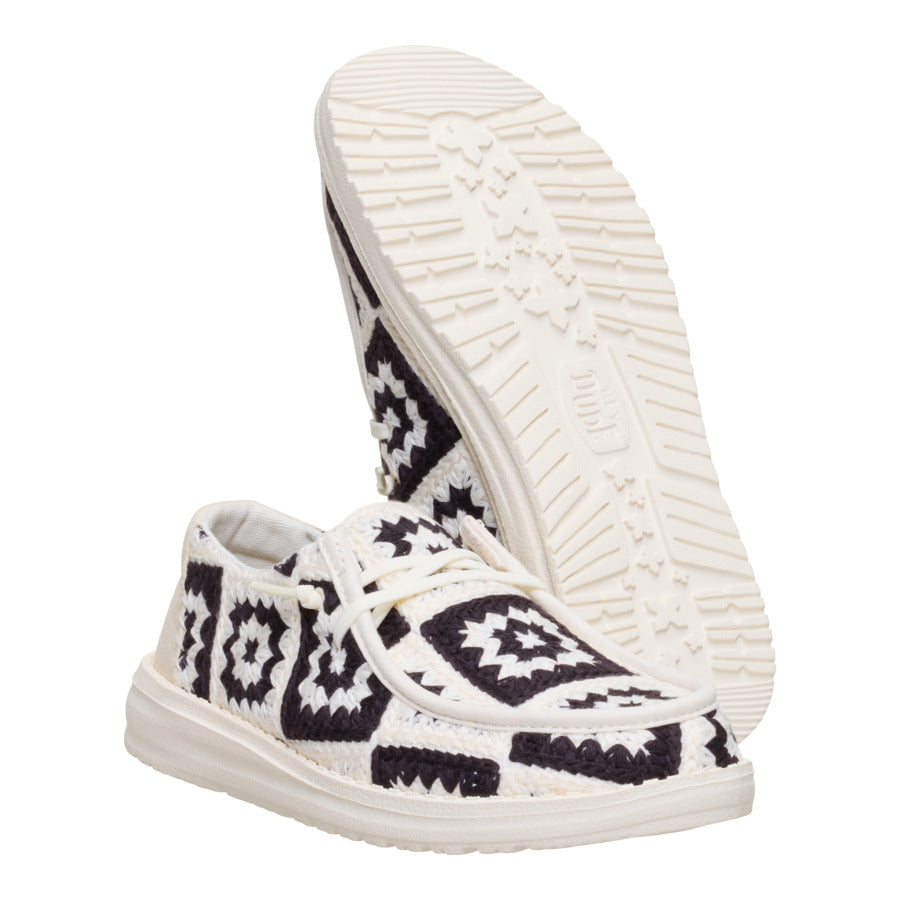 Wendy Cottage Crochet - Black/Multi