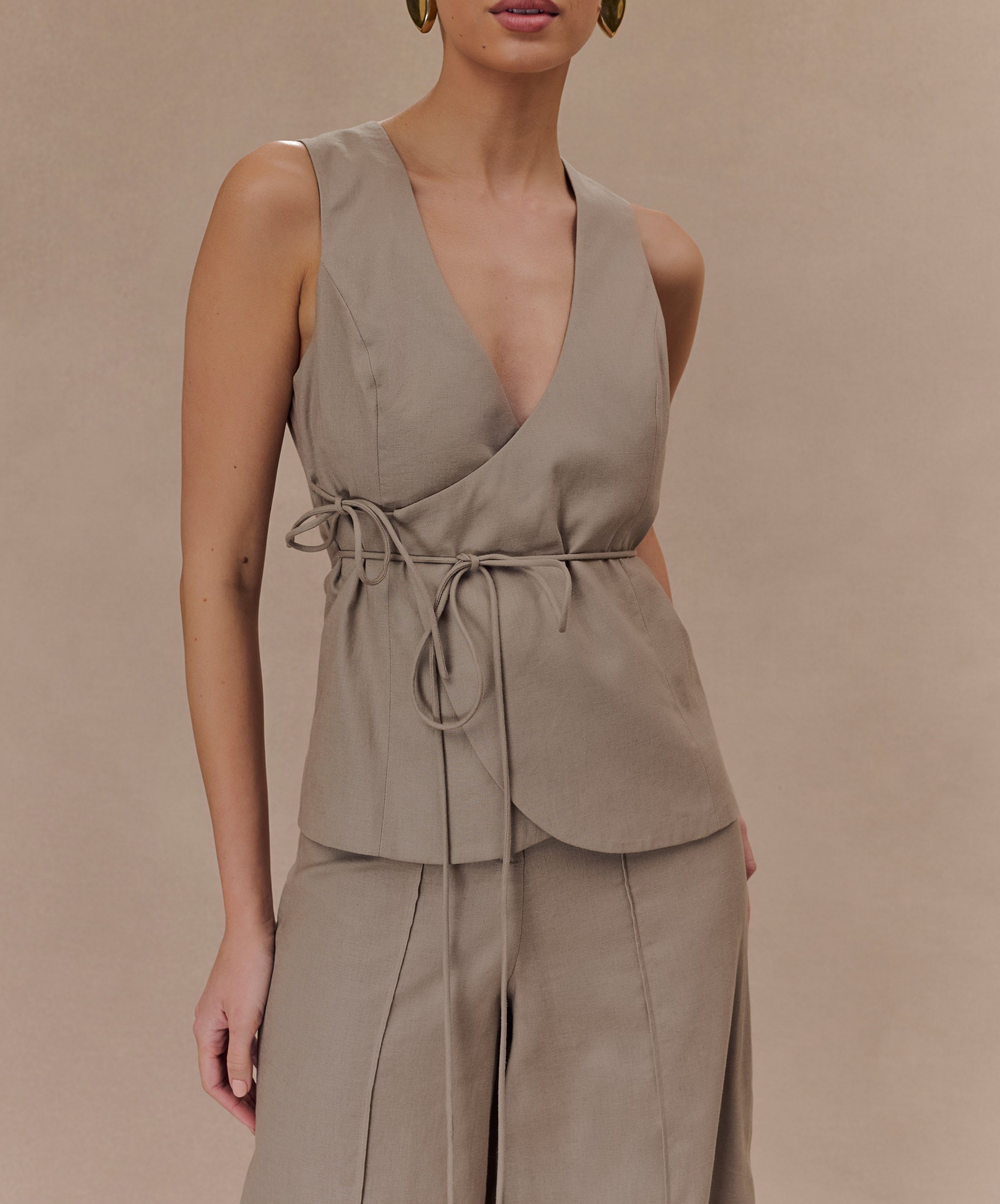 Pebble Linen Sleeveless Wrap Top