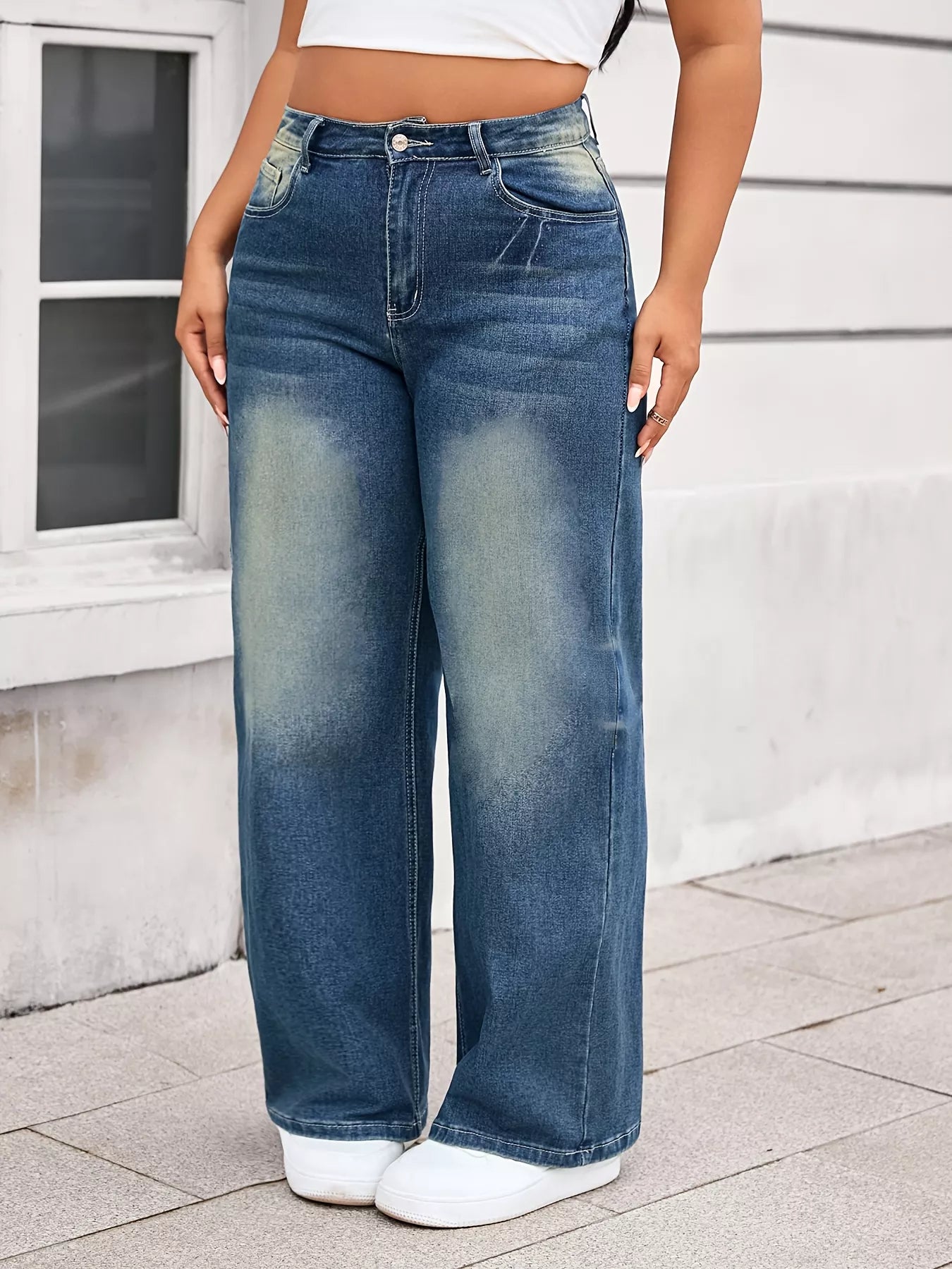 Plus Size Vintage Wash Wide Leg Jeans
