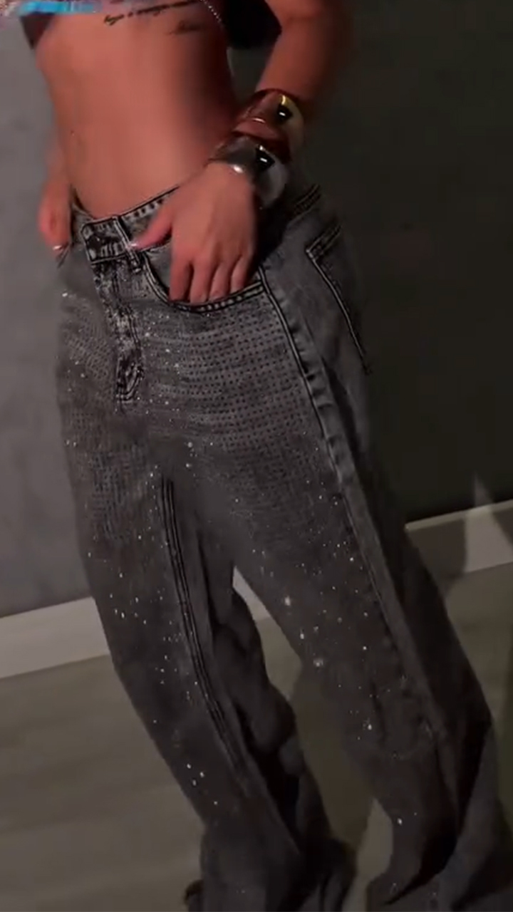 Women Rhinestone Washed Casual Jeans