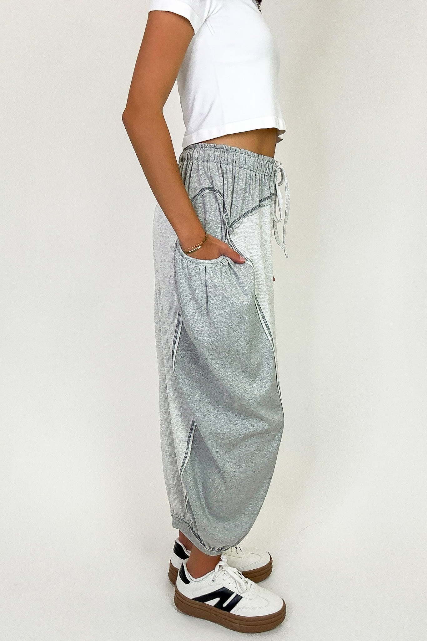 Contrast Ease Flowy Lounge Pants
