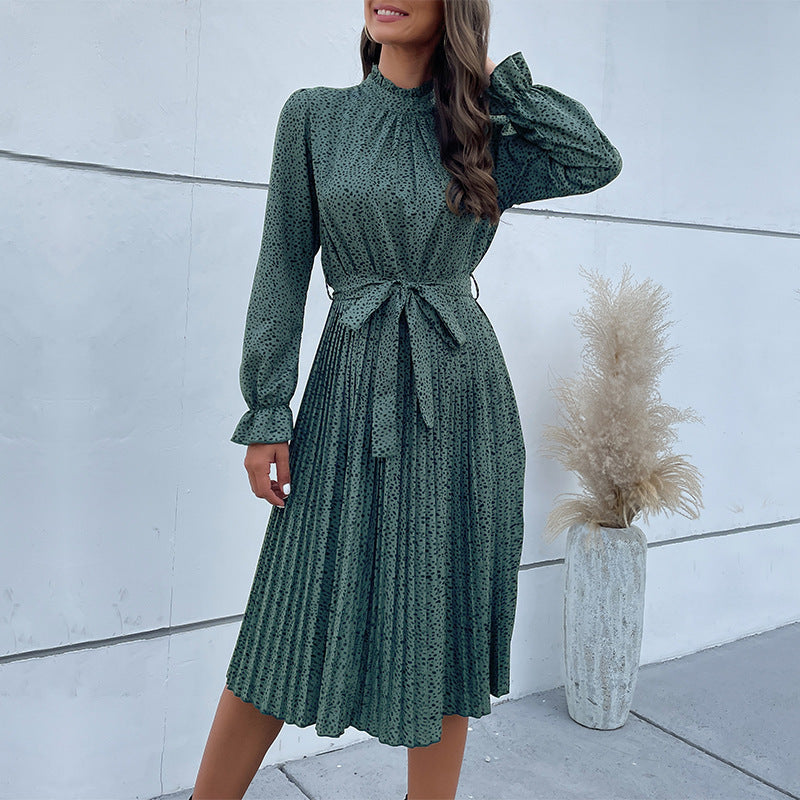 Pleated Skirt Long -Sleeved Black Dress Female