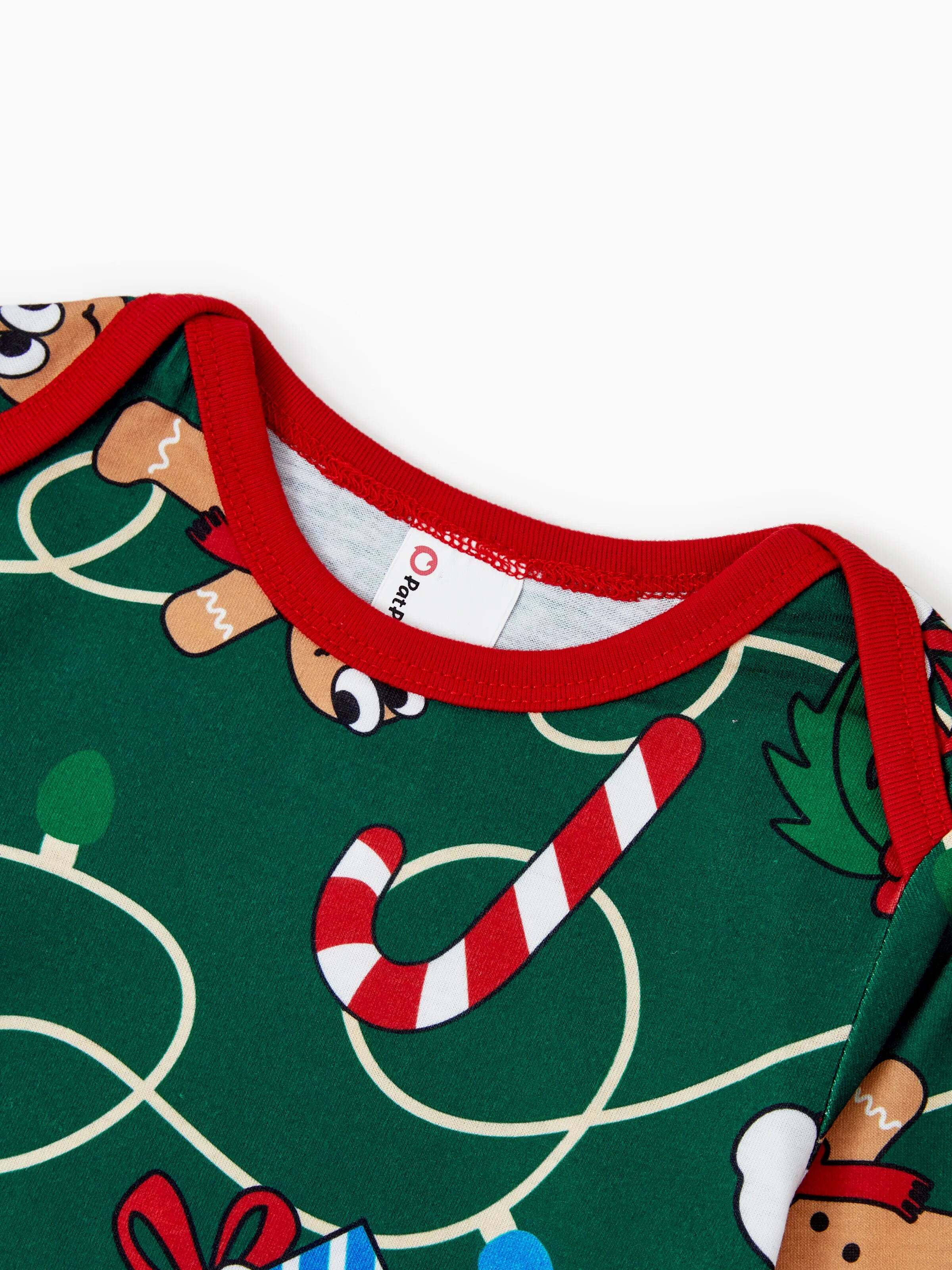 Christmas Matching Family Pajamas Set Gingerbread and Christmas Tree Green and White PJS with Christmas Socks Dark Green