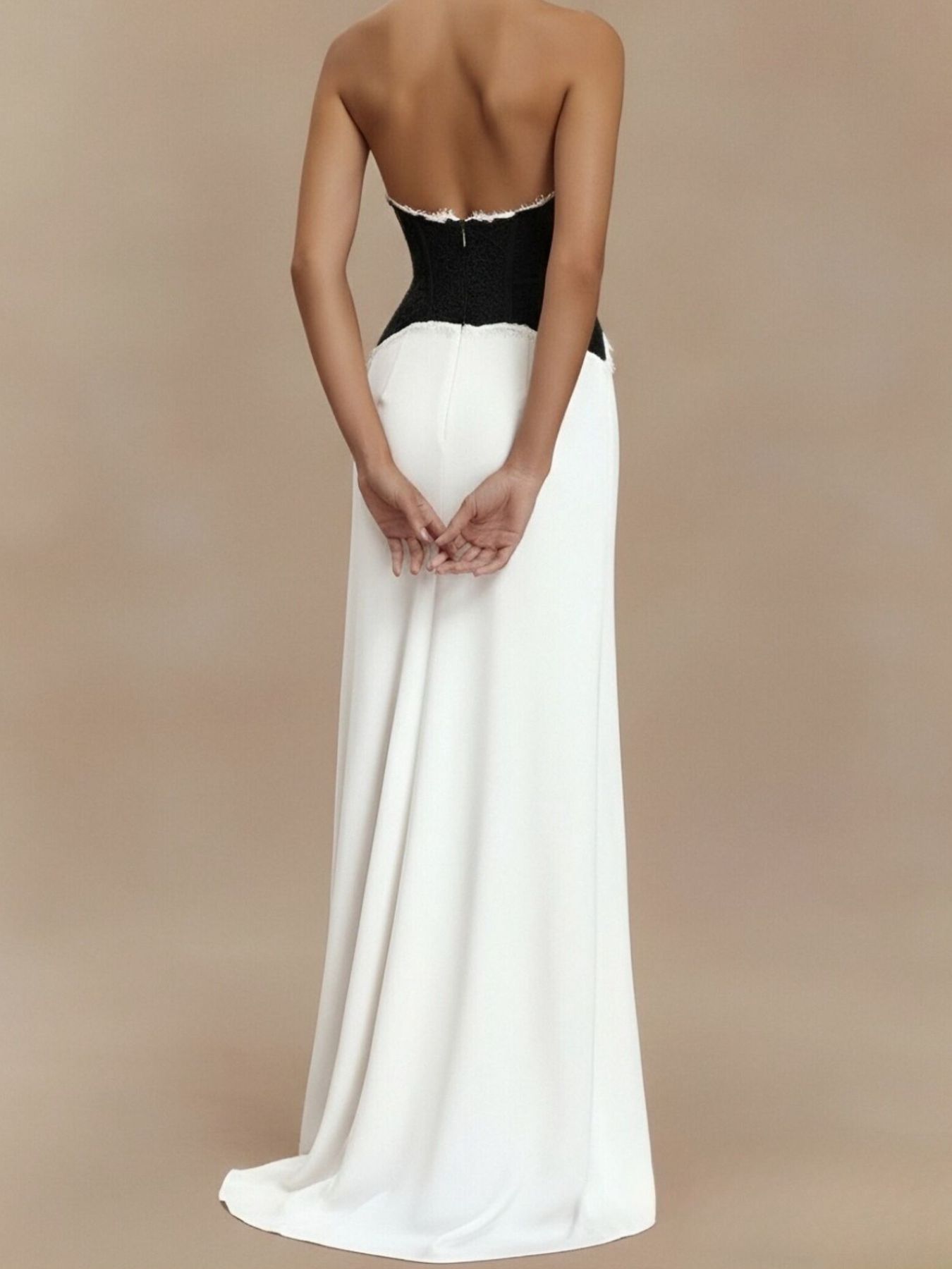 Halter Neck Lace Trimmed Maxi Dress