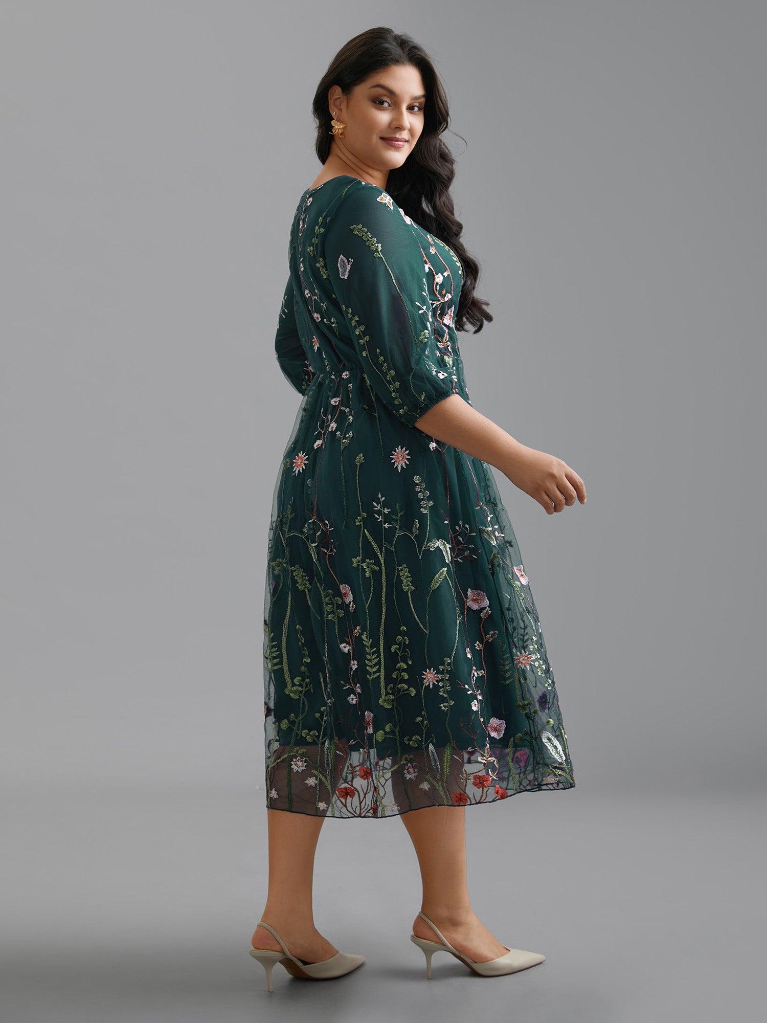 Floral Embroidered Elastic Waist Lined Midi Dress