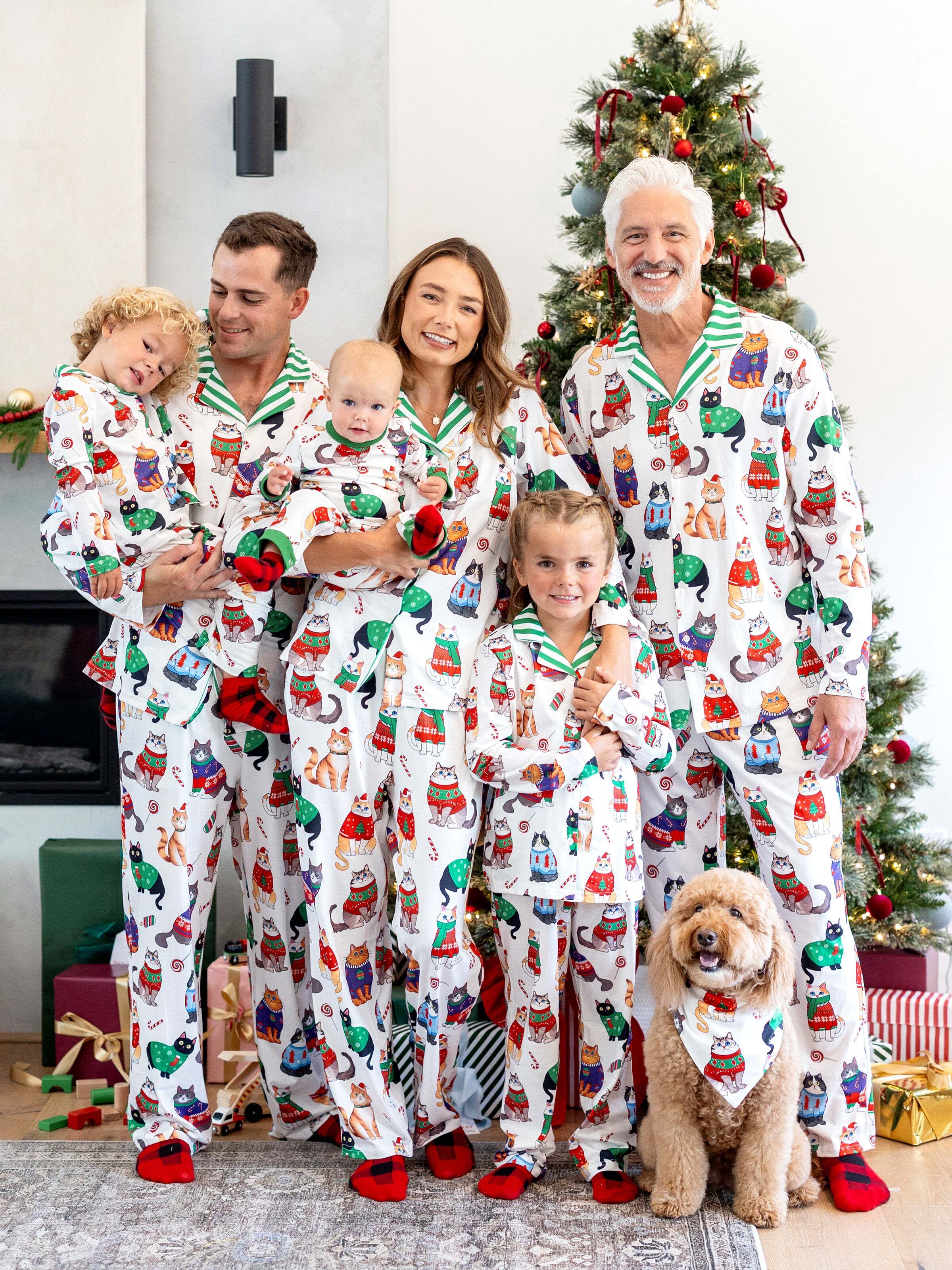 Christmas Matching Family Pajamas Set Christmas Cat Print PJS with Christmas Socks Multi-color