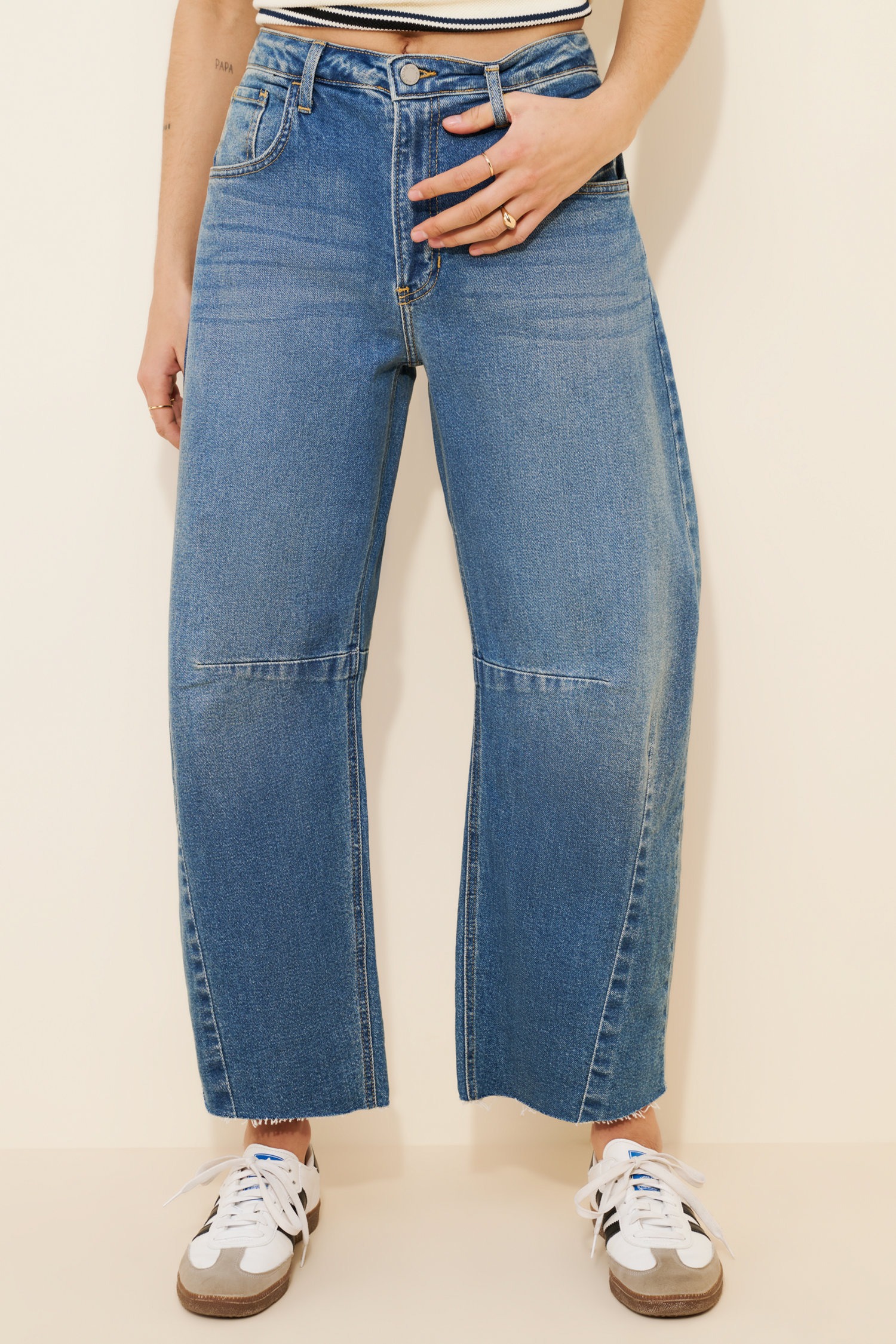Mid-Rise Barrel Leg Jeans