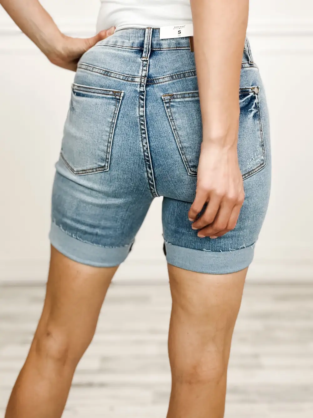 Judy Blue BRINLEY High Waisted Tummy Control Cool Denim Shorts