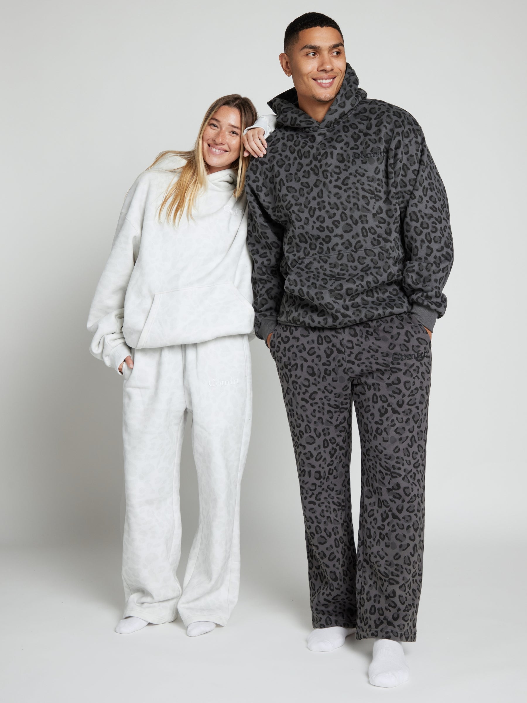 Minimalist Straight Leg Sweatpants