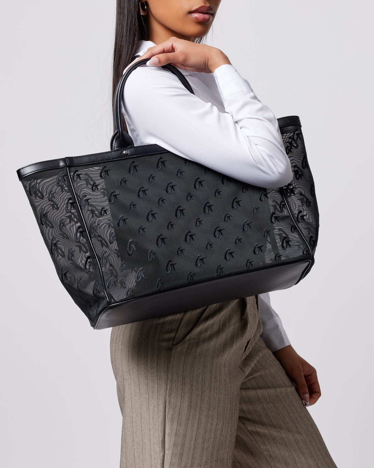 MESH MONOGRAM TOTE - BLACK