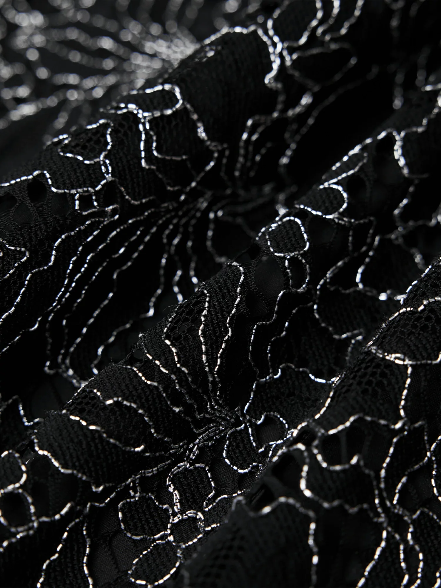 Round Neck Sleeveless Silver Metallic Lace Dress