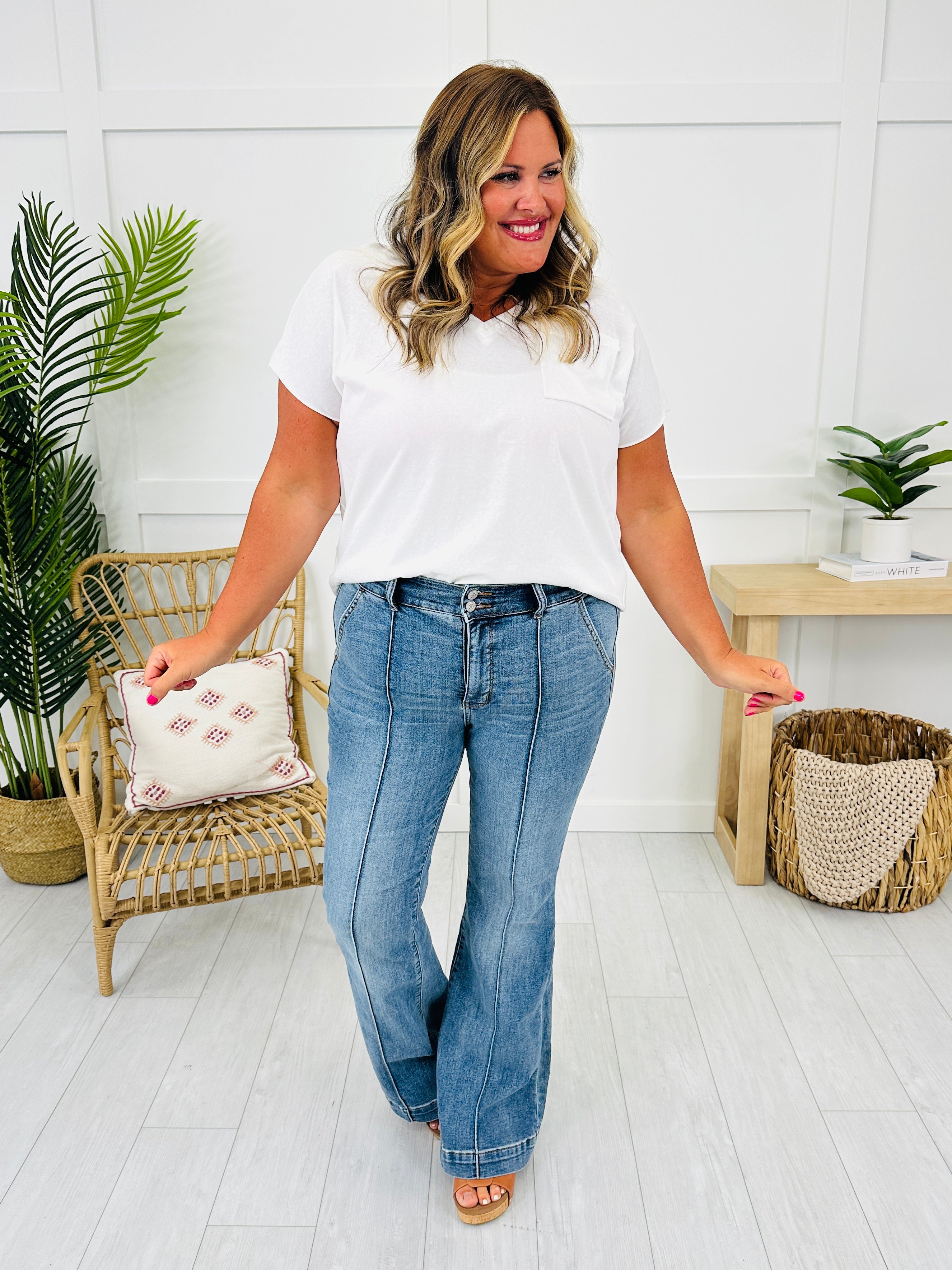 Judy Blue Stop and Stare Flare Jeans