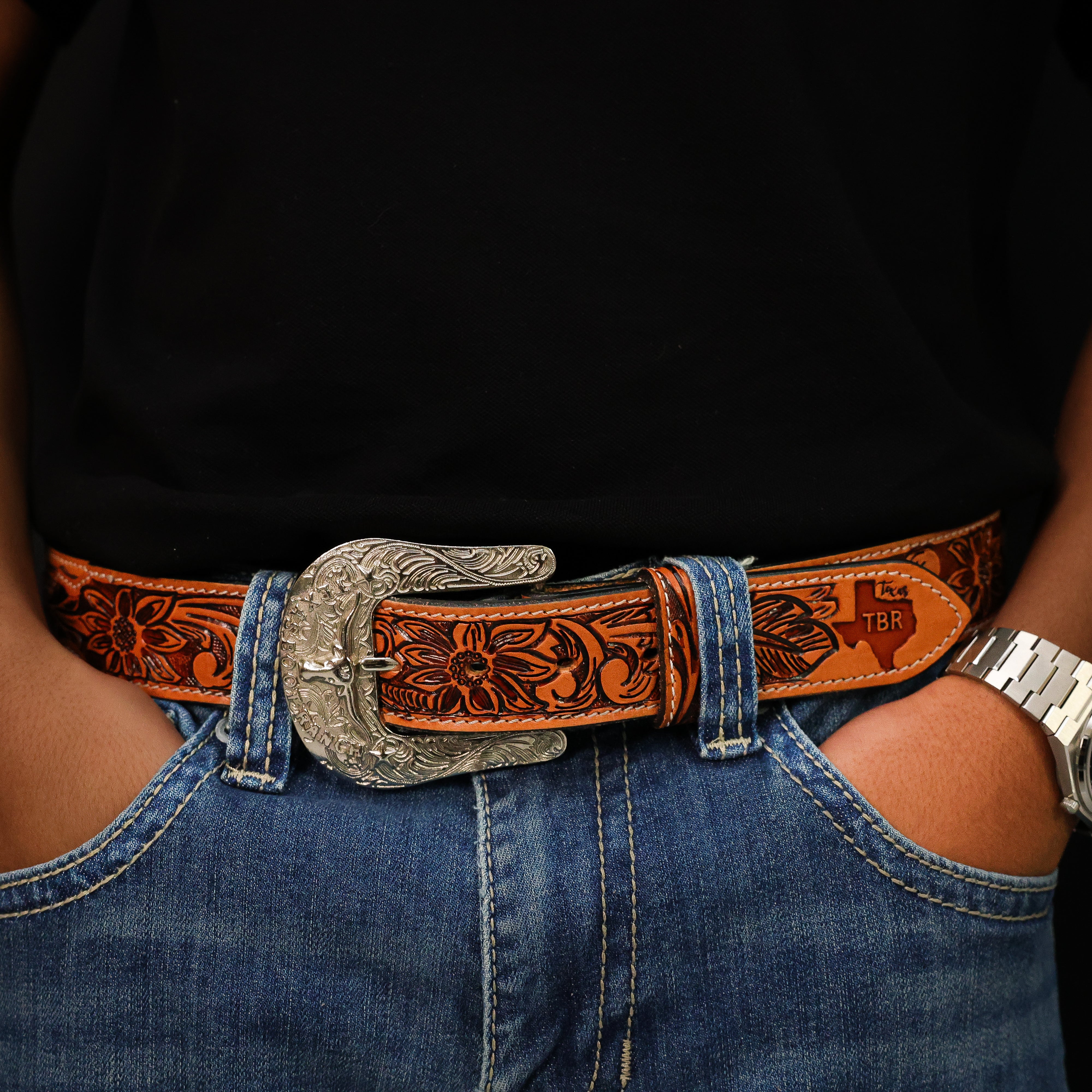 Hand-Tooled Artesanal Beaded Leather Belt