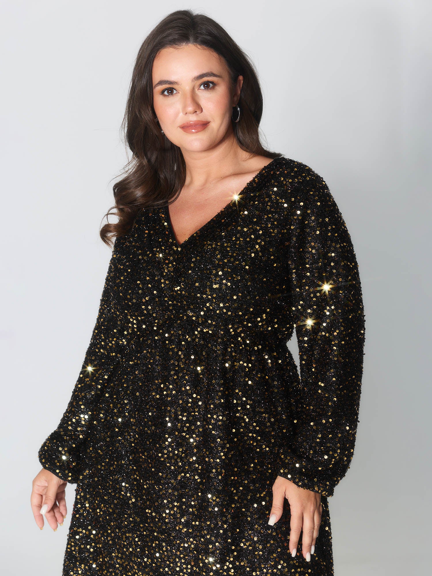 Shimmery Sequin V-Neck Knee Dress