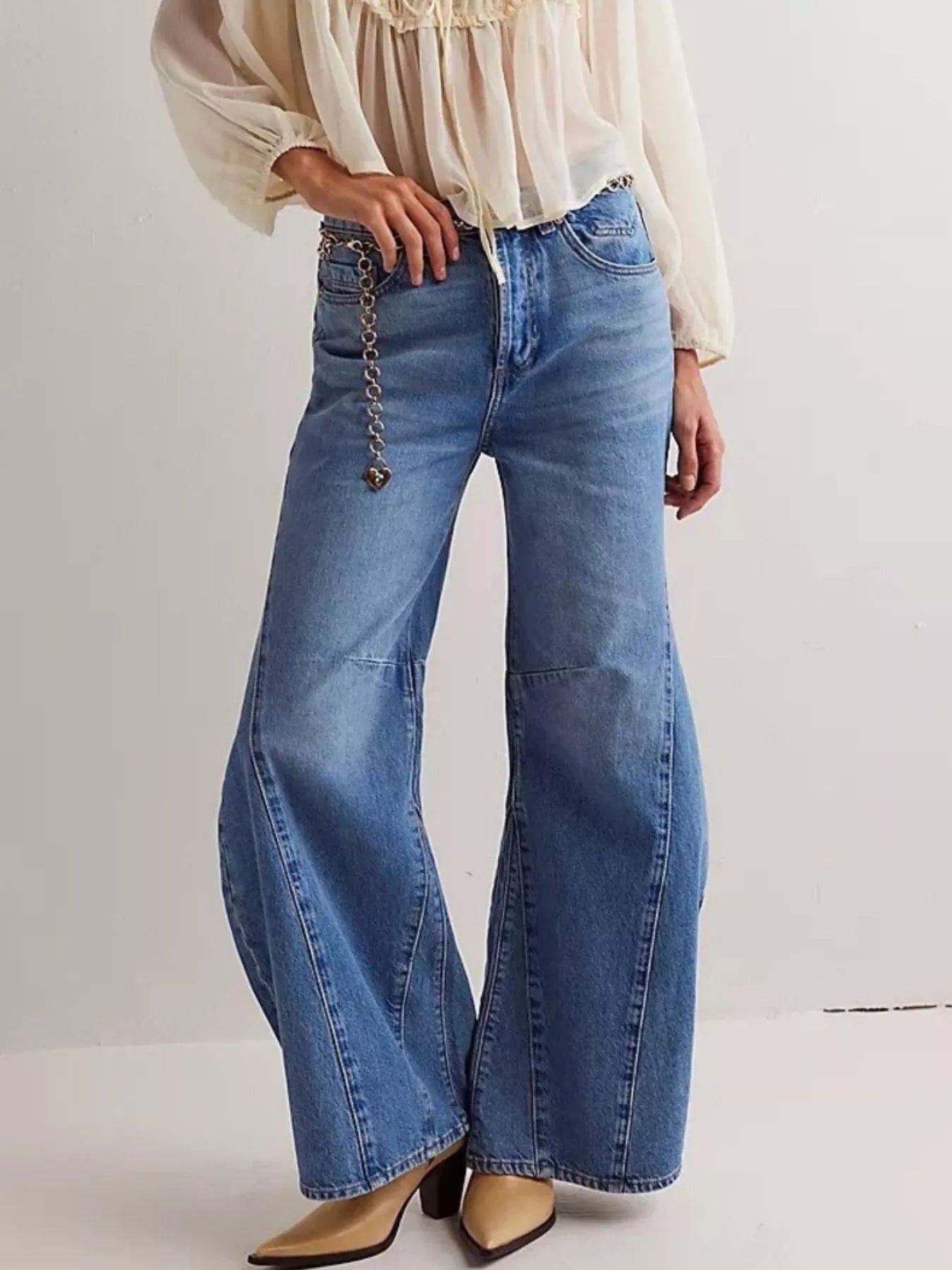 Washed Wide Leg Jeans