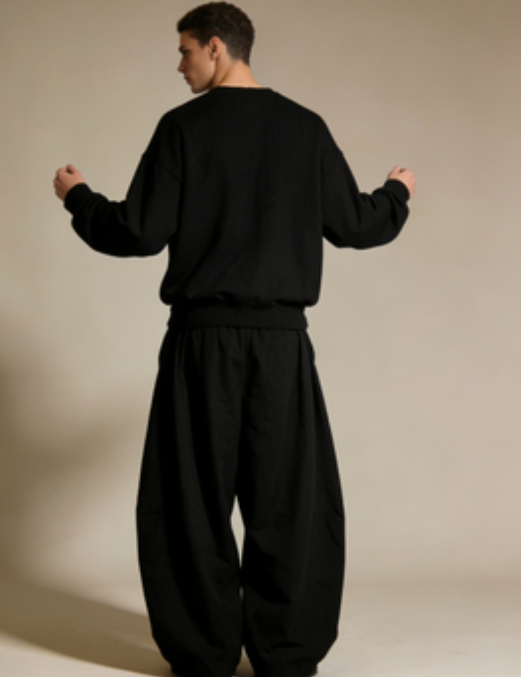 The Ultimate Slouchy Vibe: Black Baggy Trousers for Effortless Cool