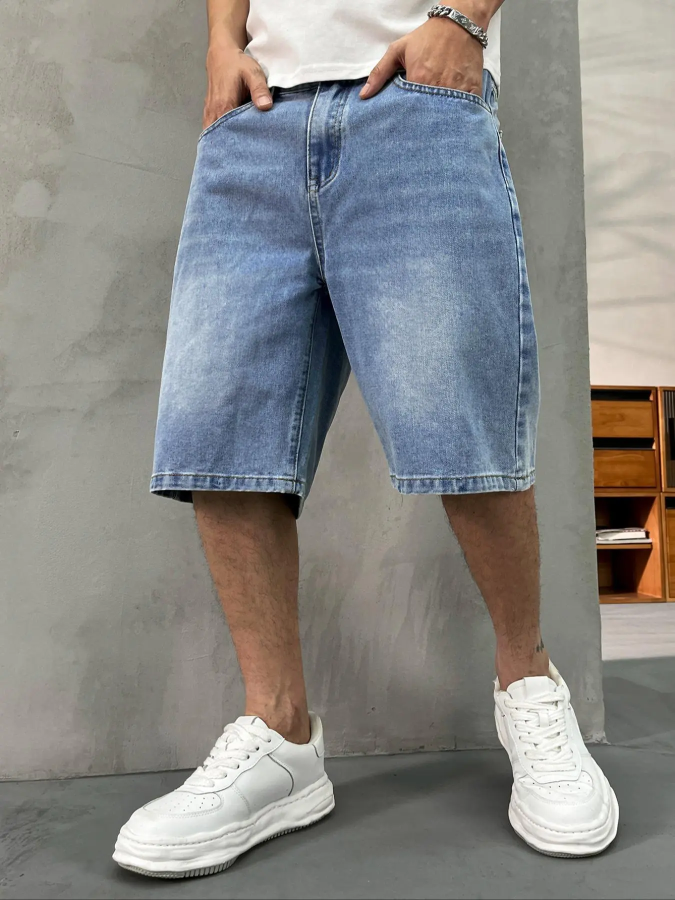 Men's washed retro color denim shorts