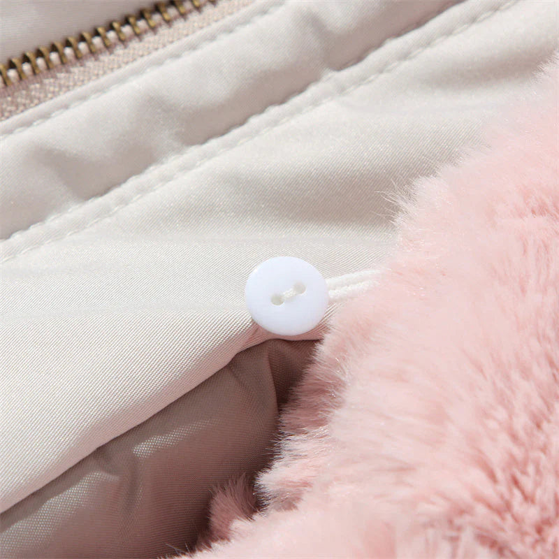 Women's parka with detachable puffed fur collar