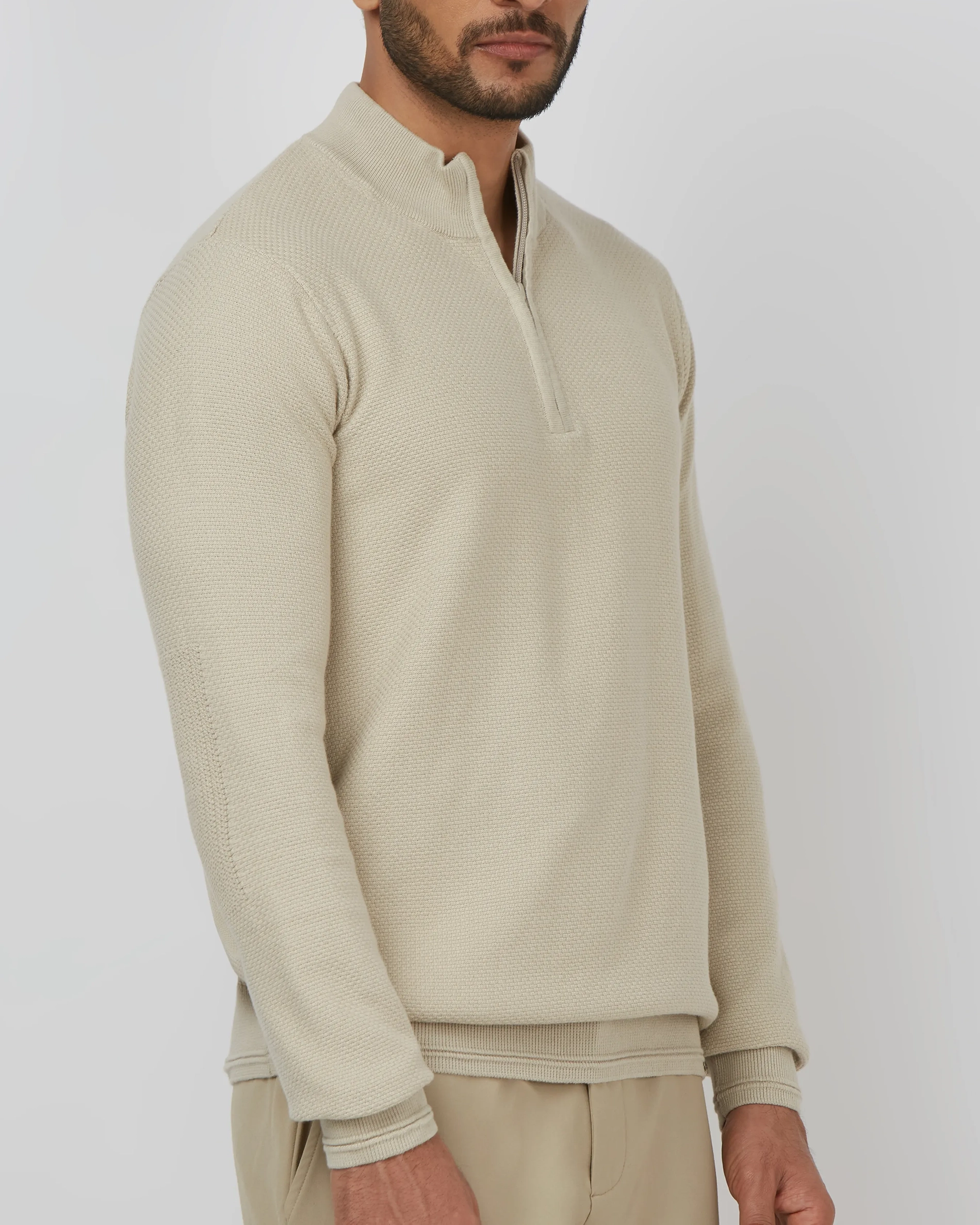 Comfortable Soft And Light-Skinned Slim Beige Sweater