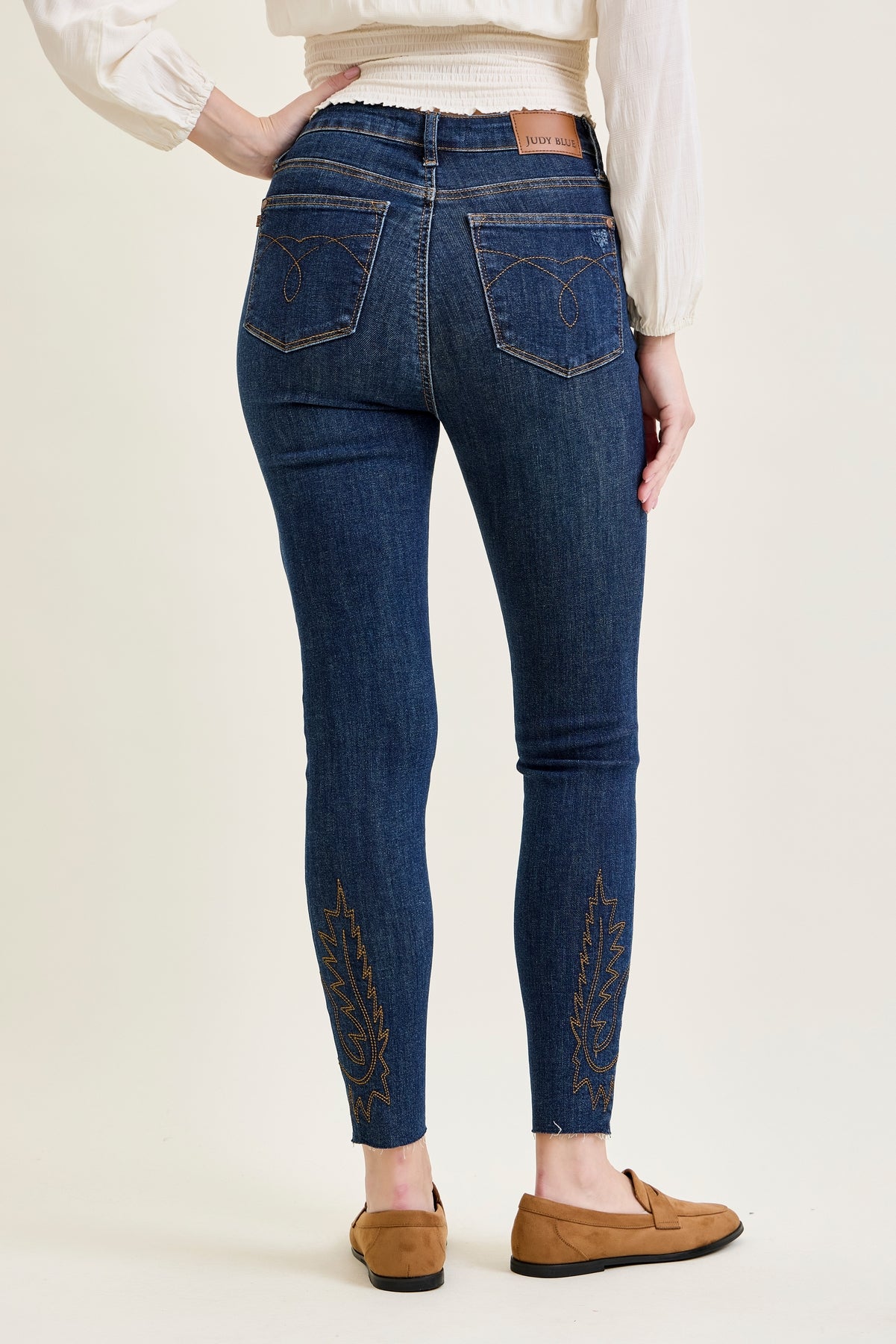 Sarah High Rise Skinny With Western Embroidery Detail