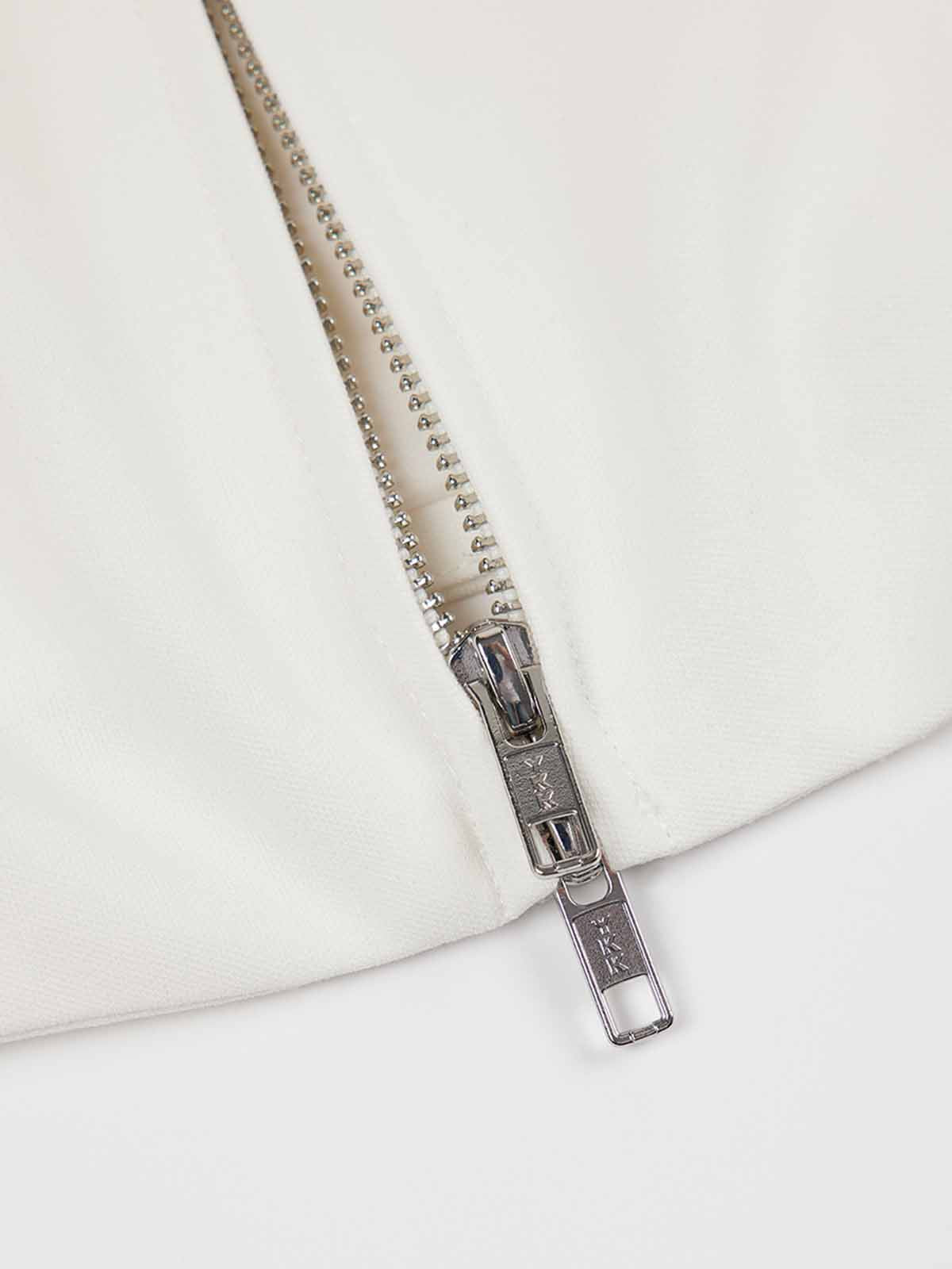 ASOBIO Double-Zip Sleeveless Fitted Shirt Top