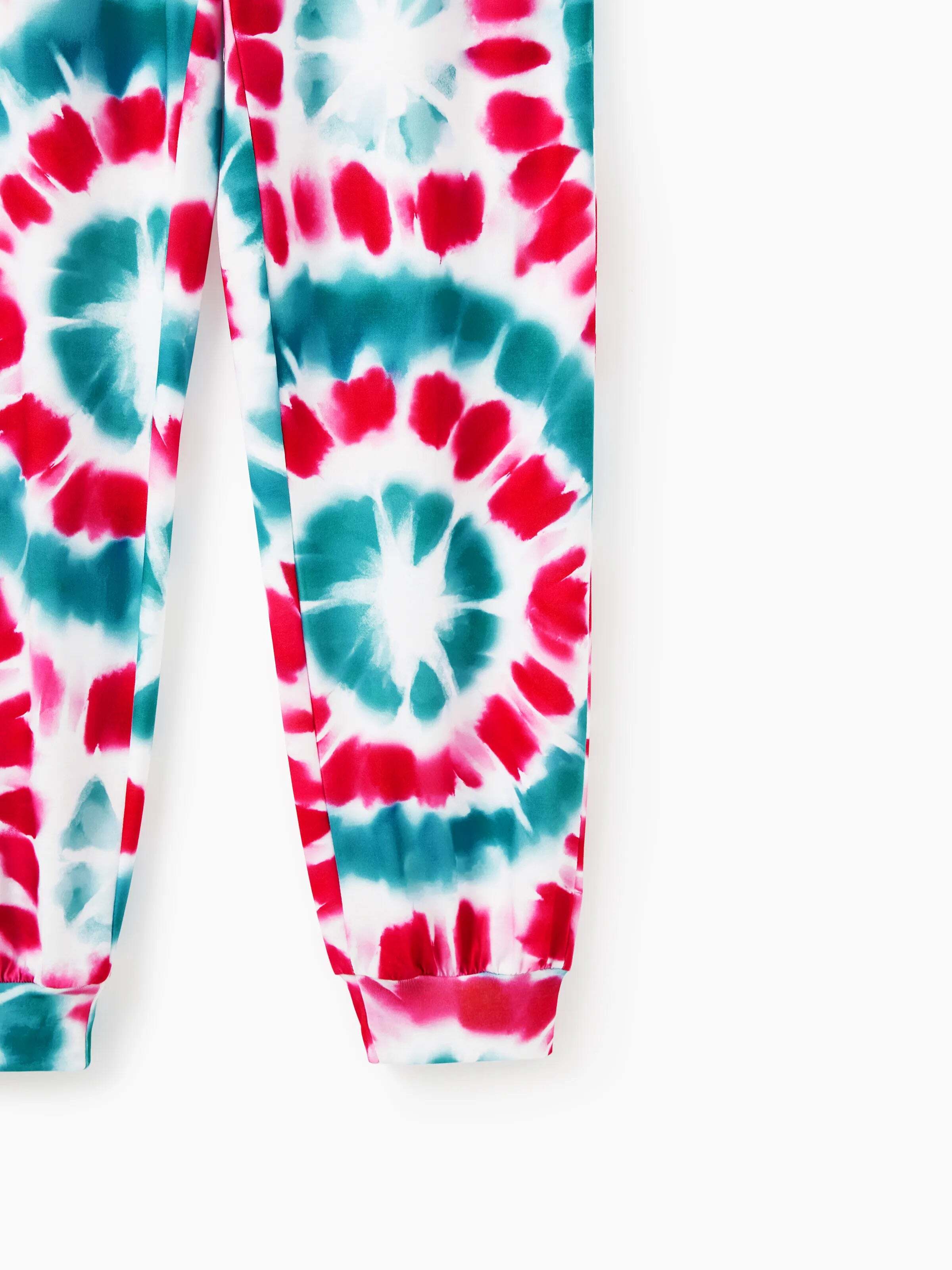 Christmas Snowman Print Family Matching Colorful Pajamas Sets with Christmas Socks Multi-color