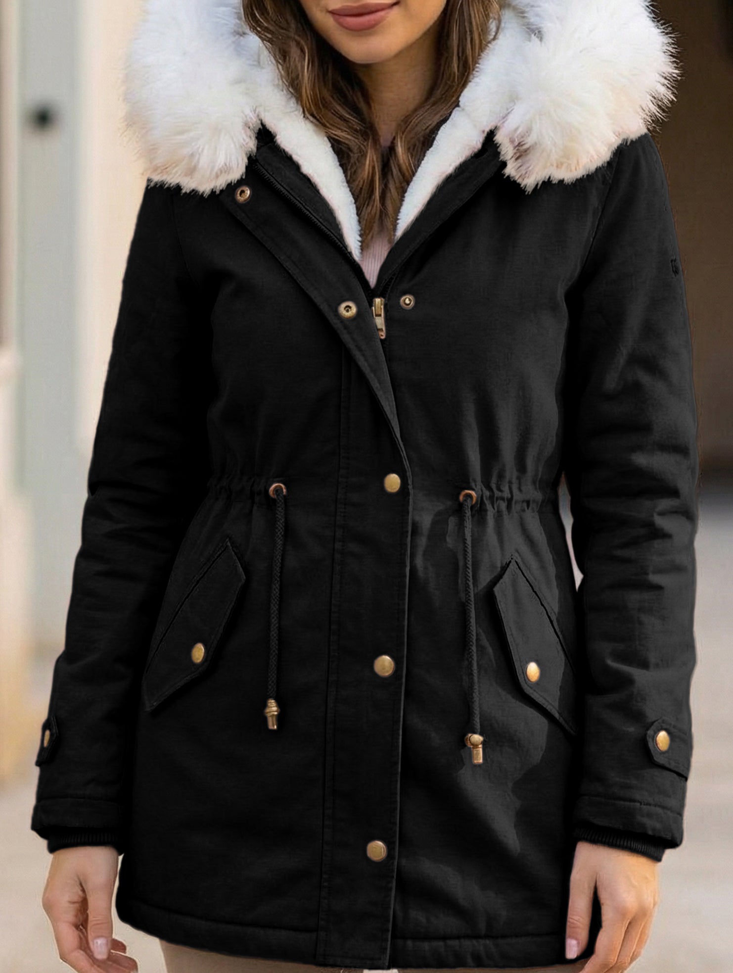 Thick and warm mid-length coat