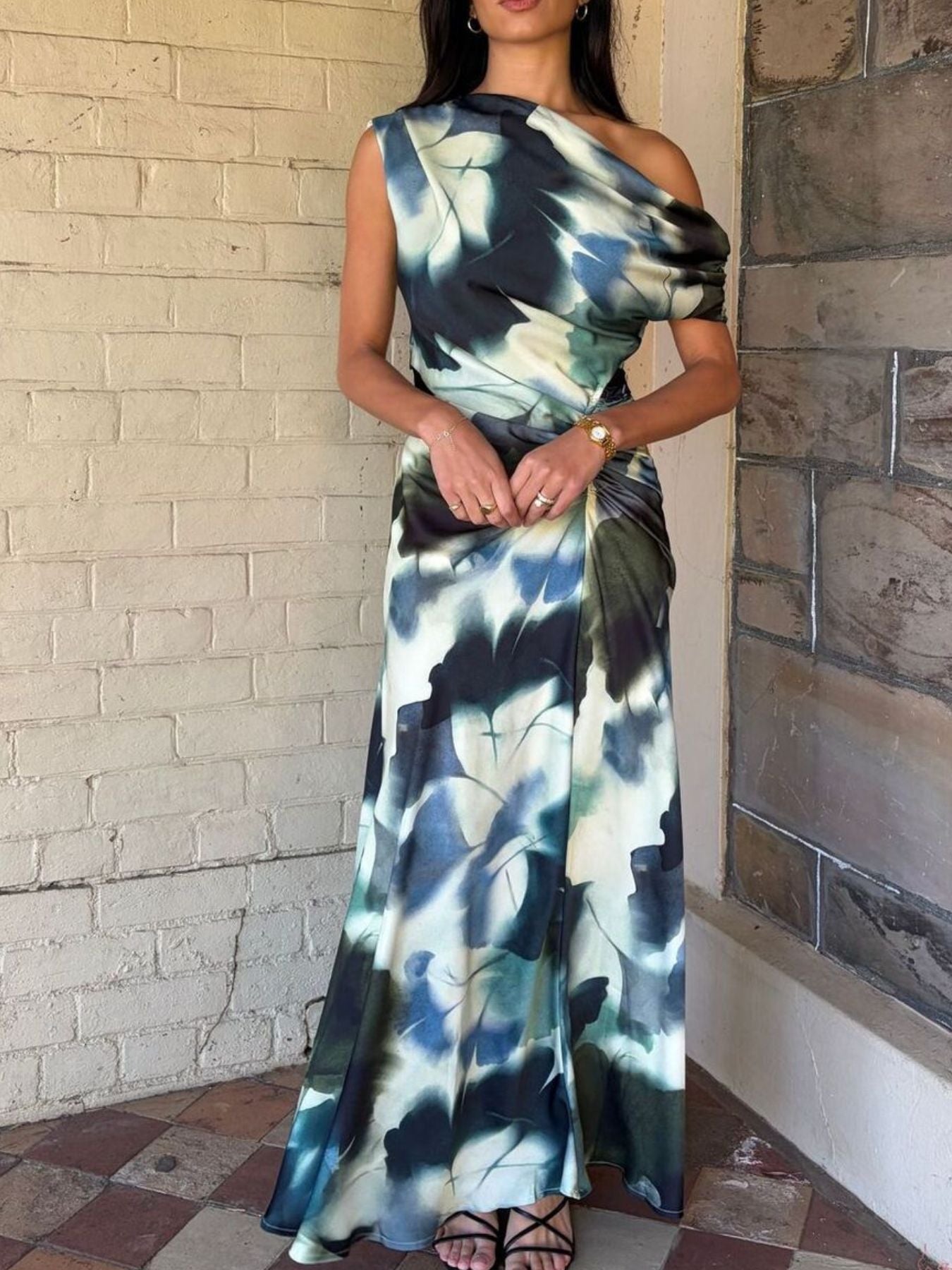 One-Shoulder Floral Print Maxi Dress