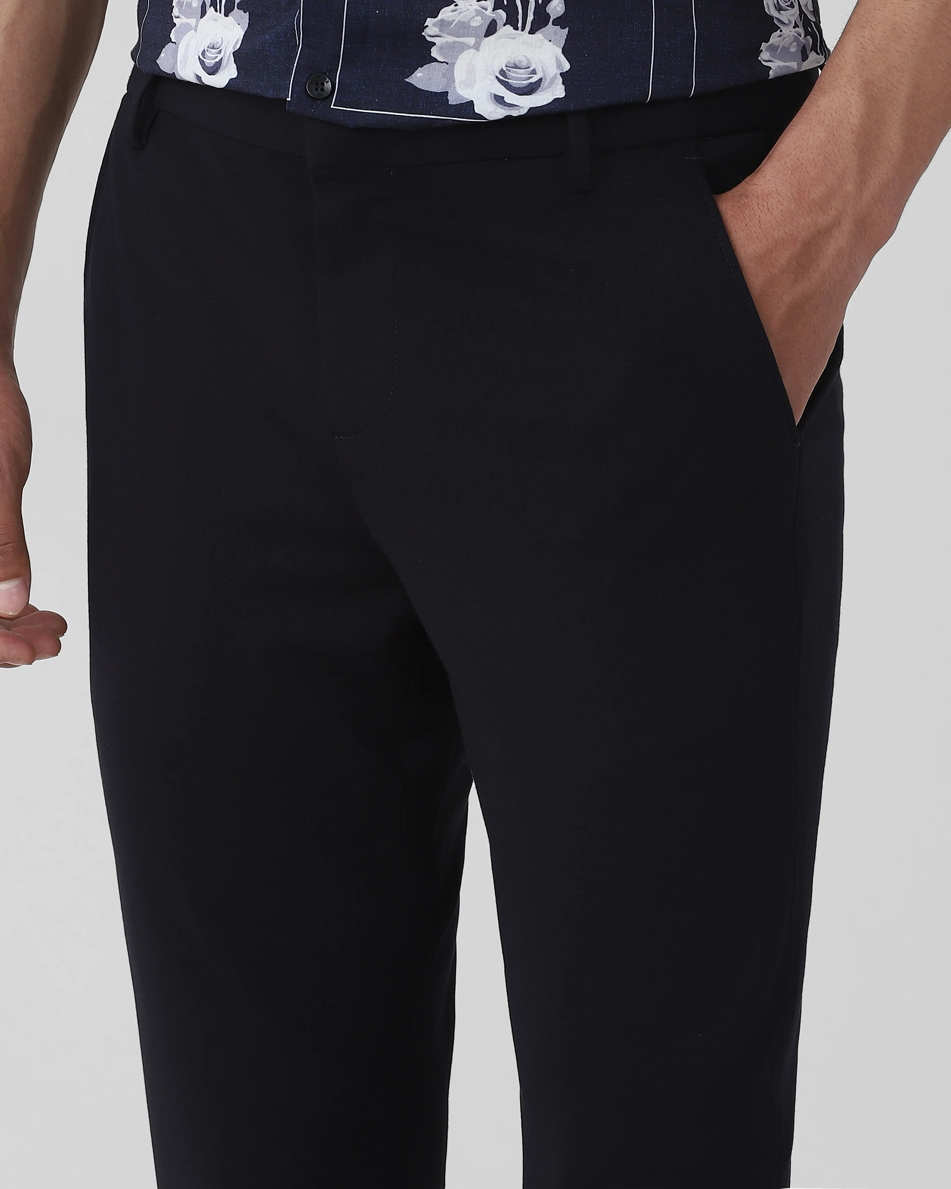 Classic Daily Slim-Fit Straight-Leg Navy Trousers
